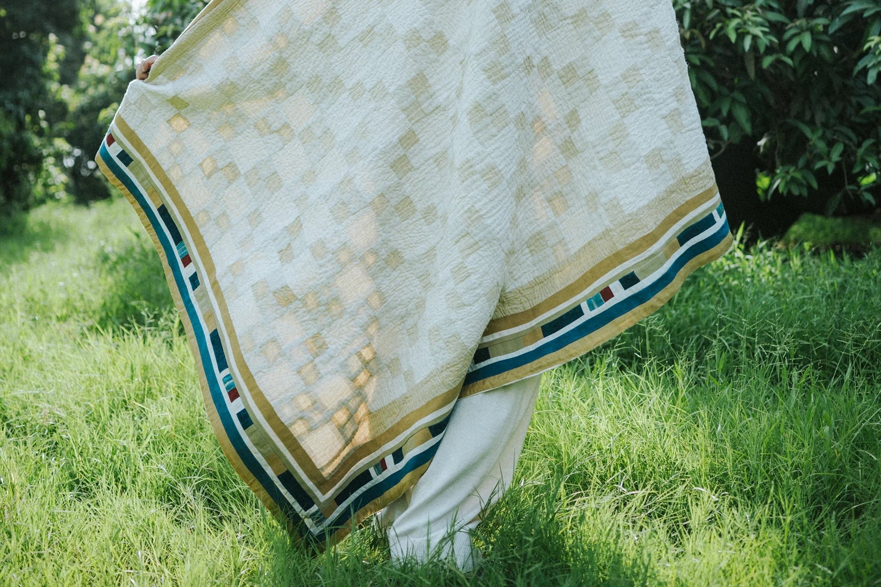 Quilts, Rugs & Towels