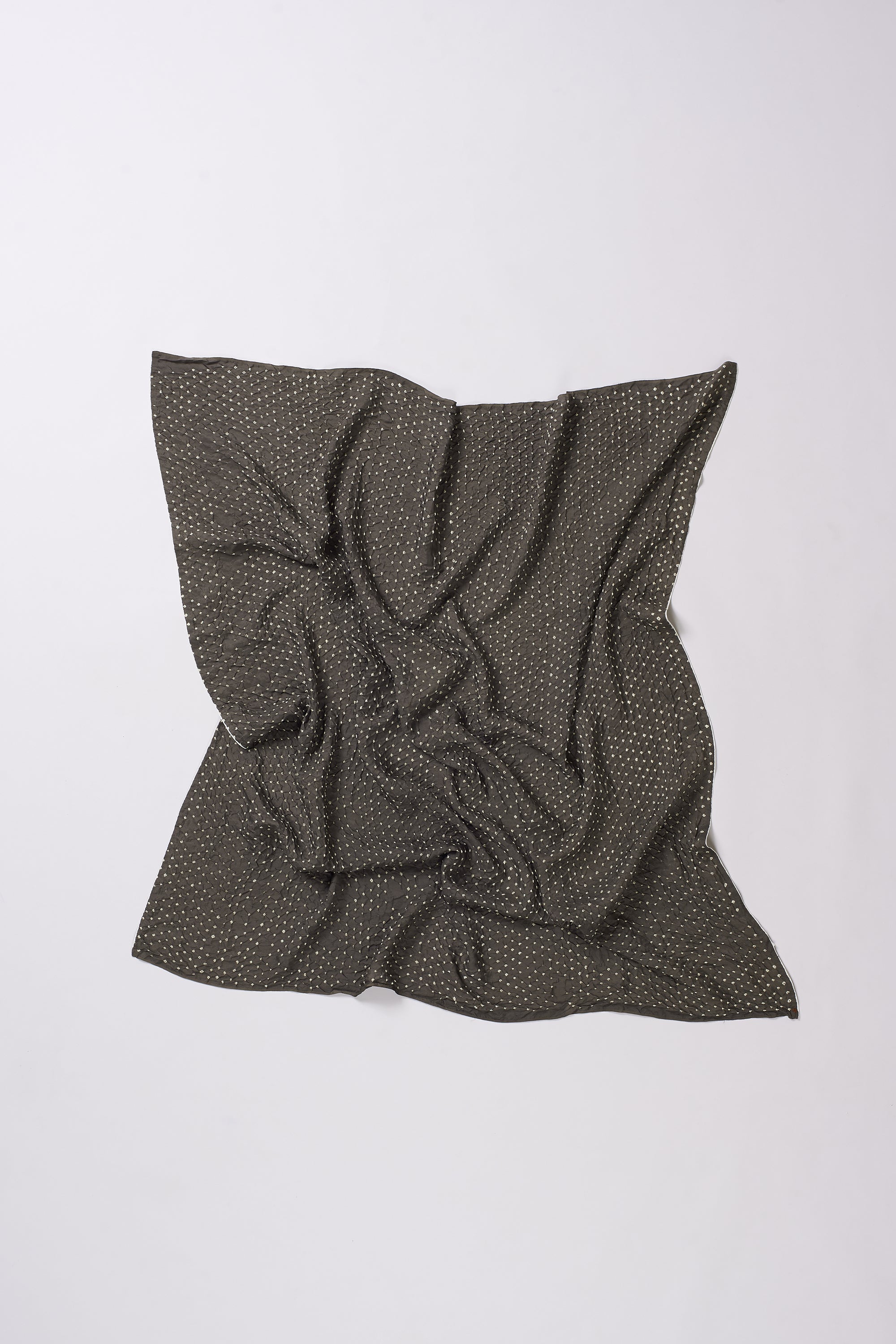 CHARCOAL SILK WITH BANDHANI SCARF