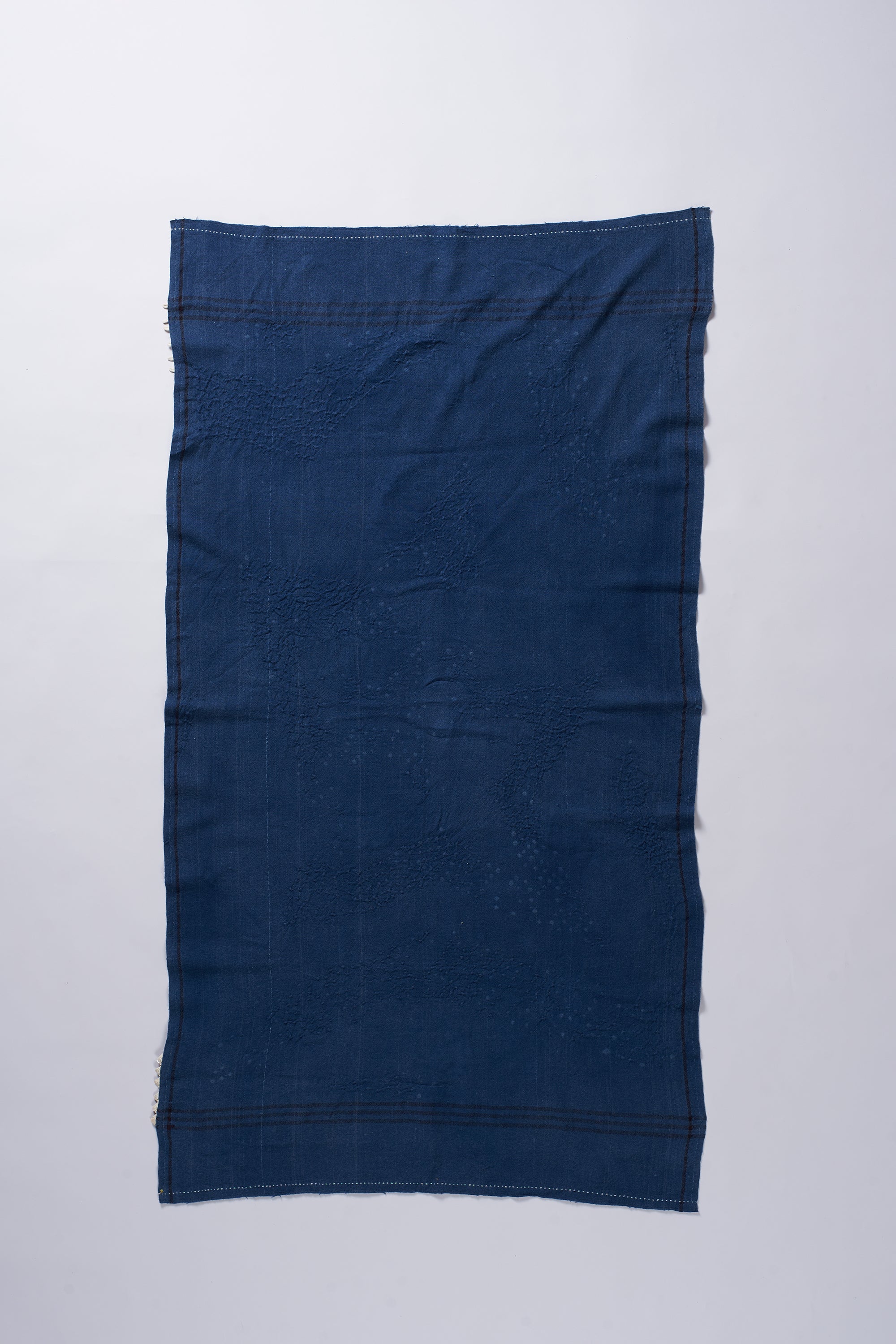 INDIGO WOOLEN SHAWL