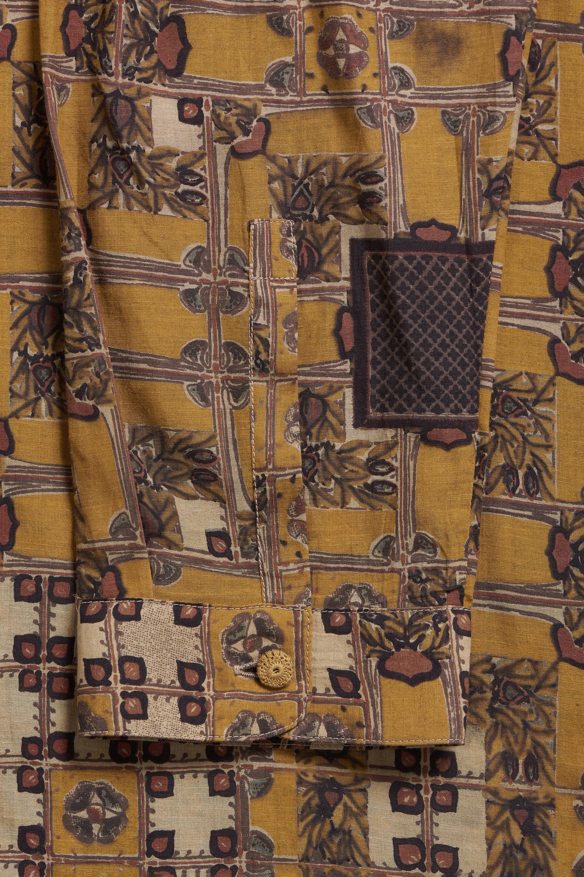 CHETTINAD INSPIRED SCREEN PRINTED SHIRT