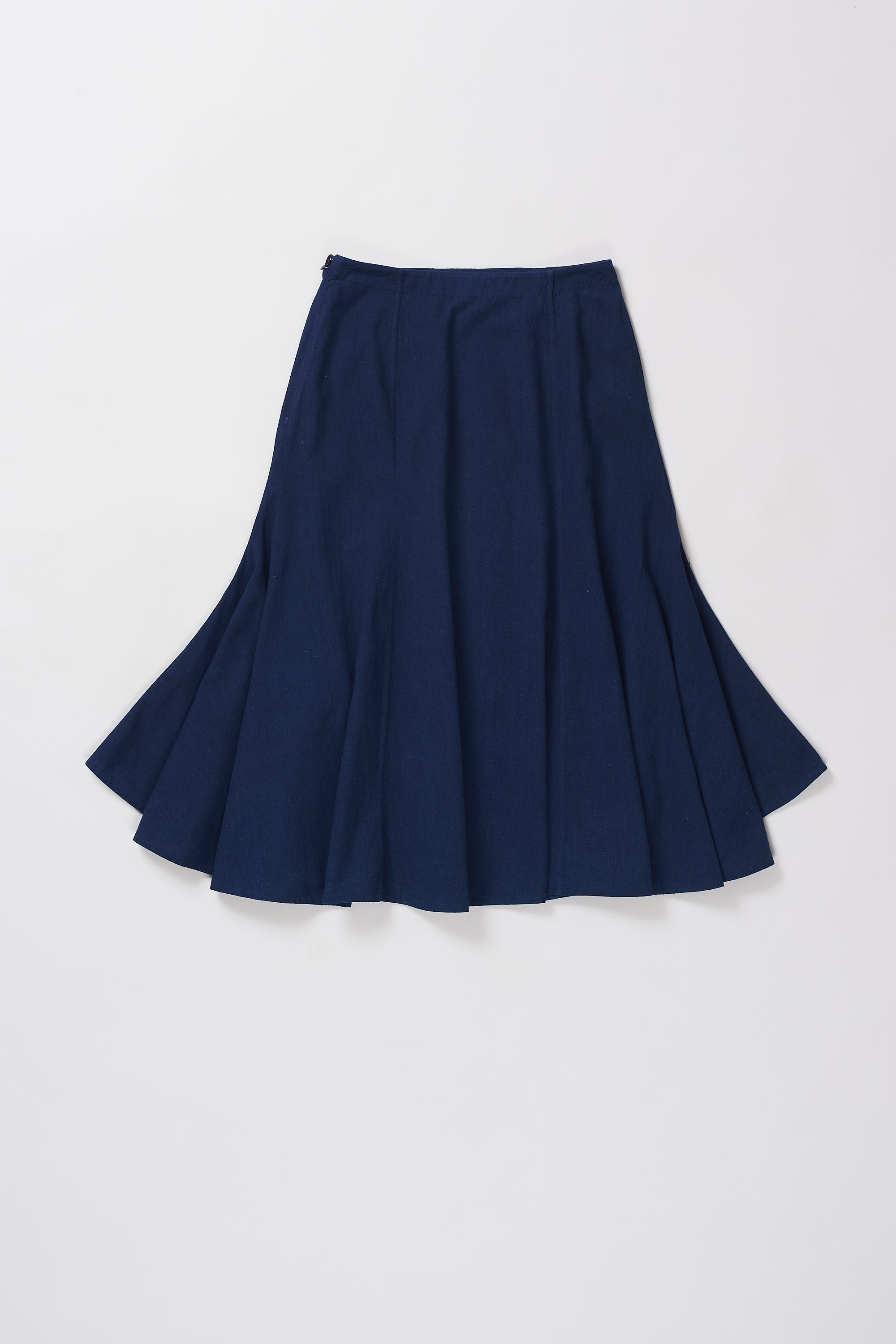 FLARED STRUCTURED SKIRT