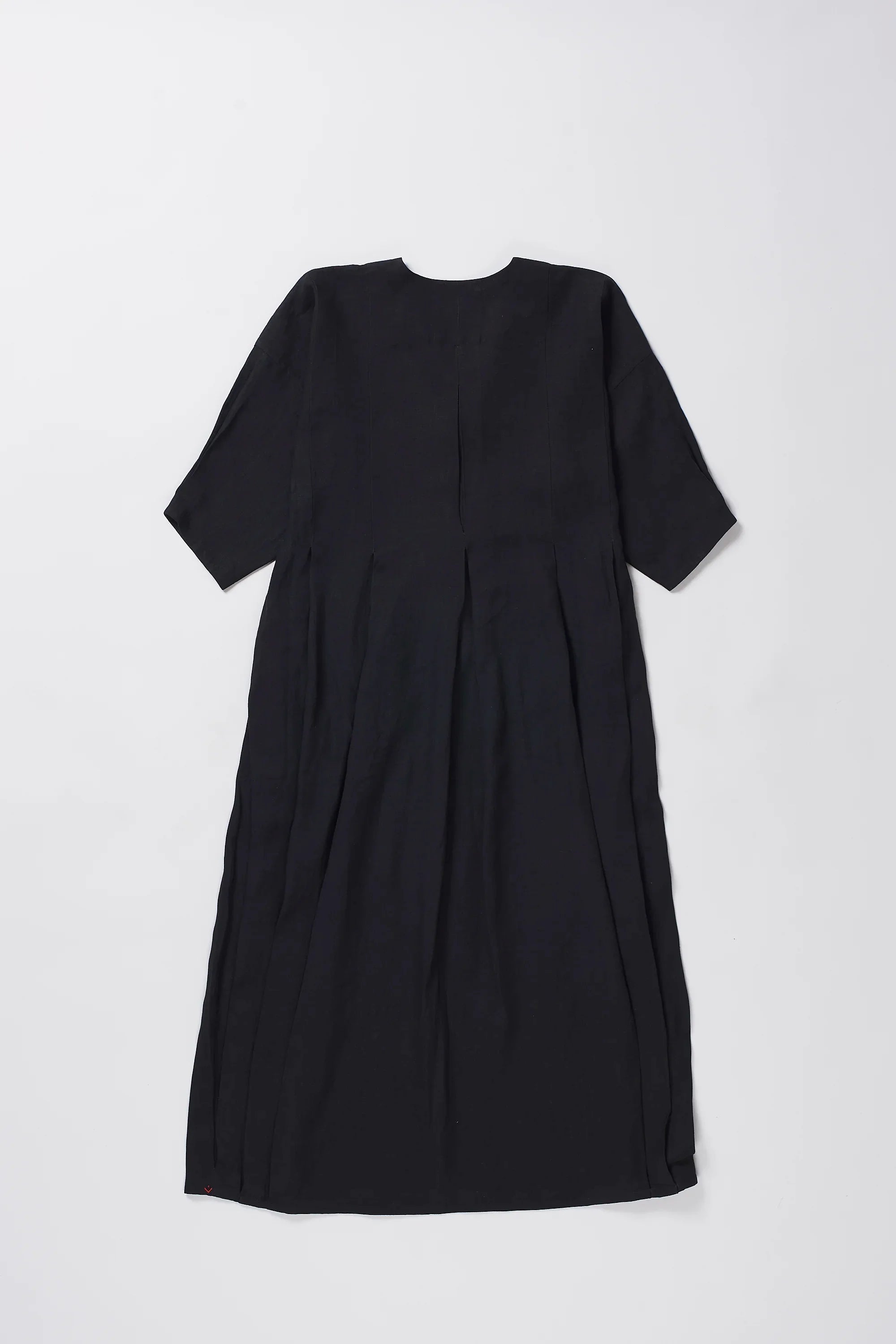 Sculptured Pleated Dress in Linen