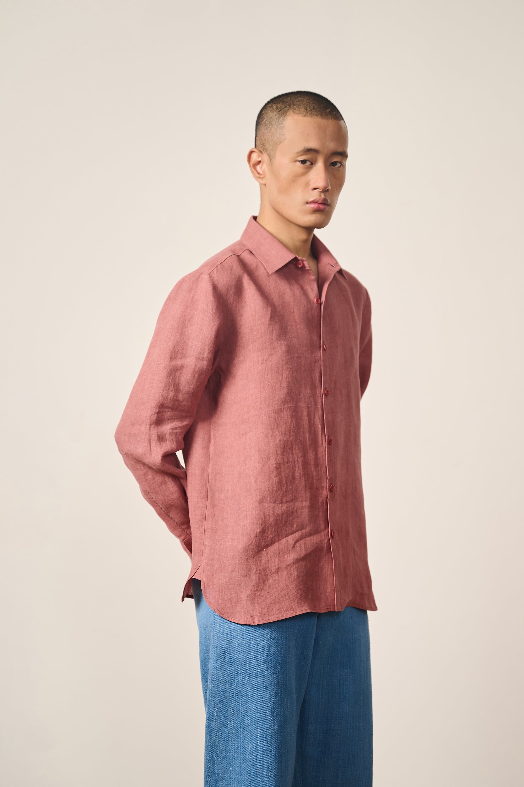RELAXED FIT LINEN SHIRT IN ROUGH PINK