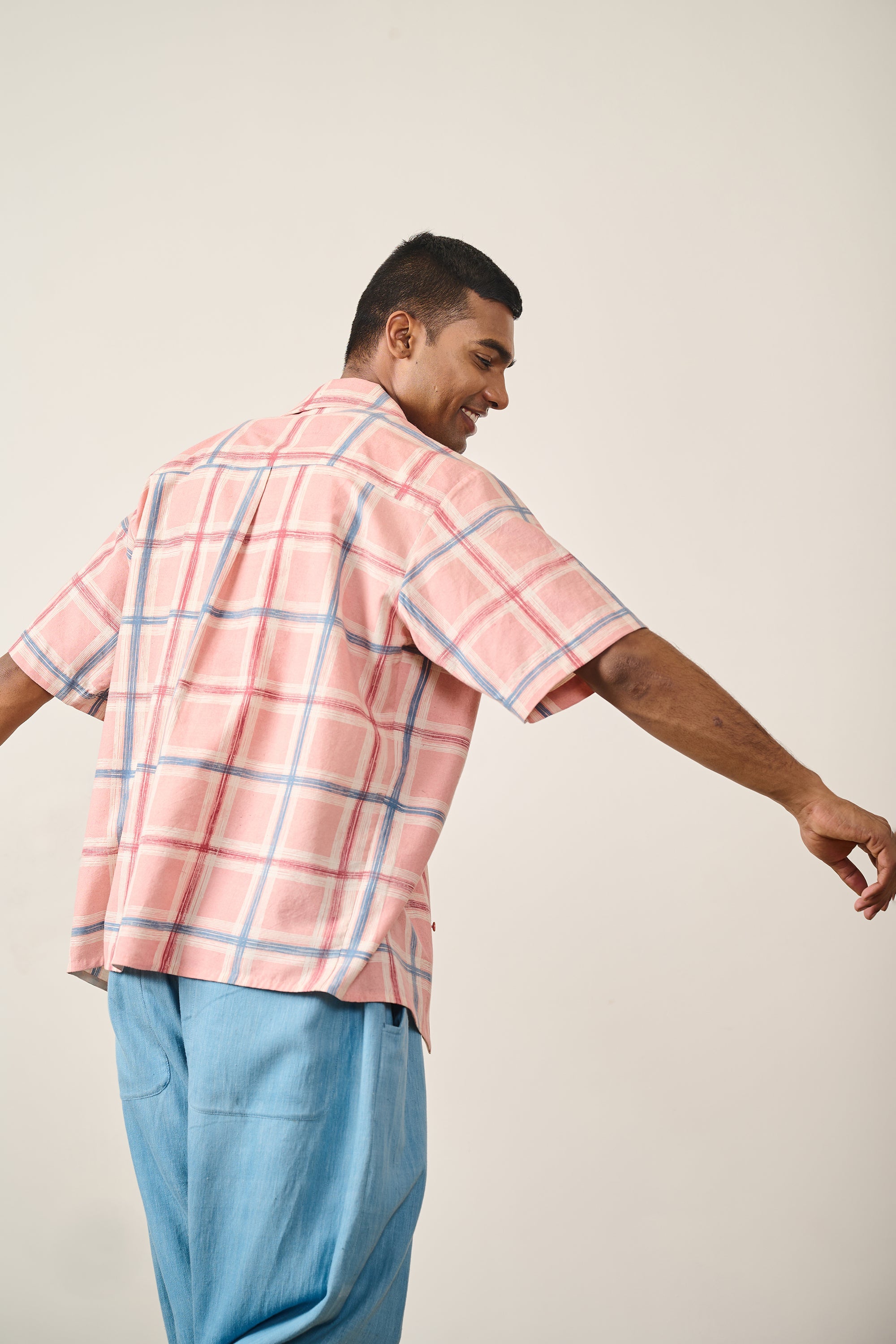 MULTICOLOURED CHECKED SHIRTS