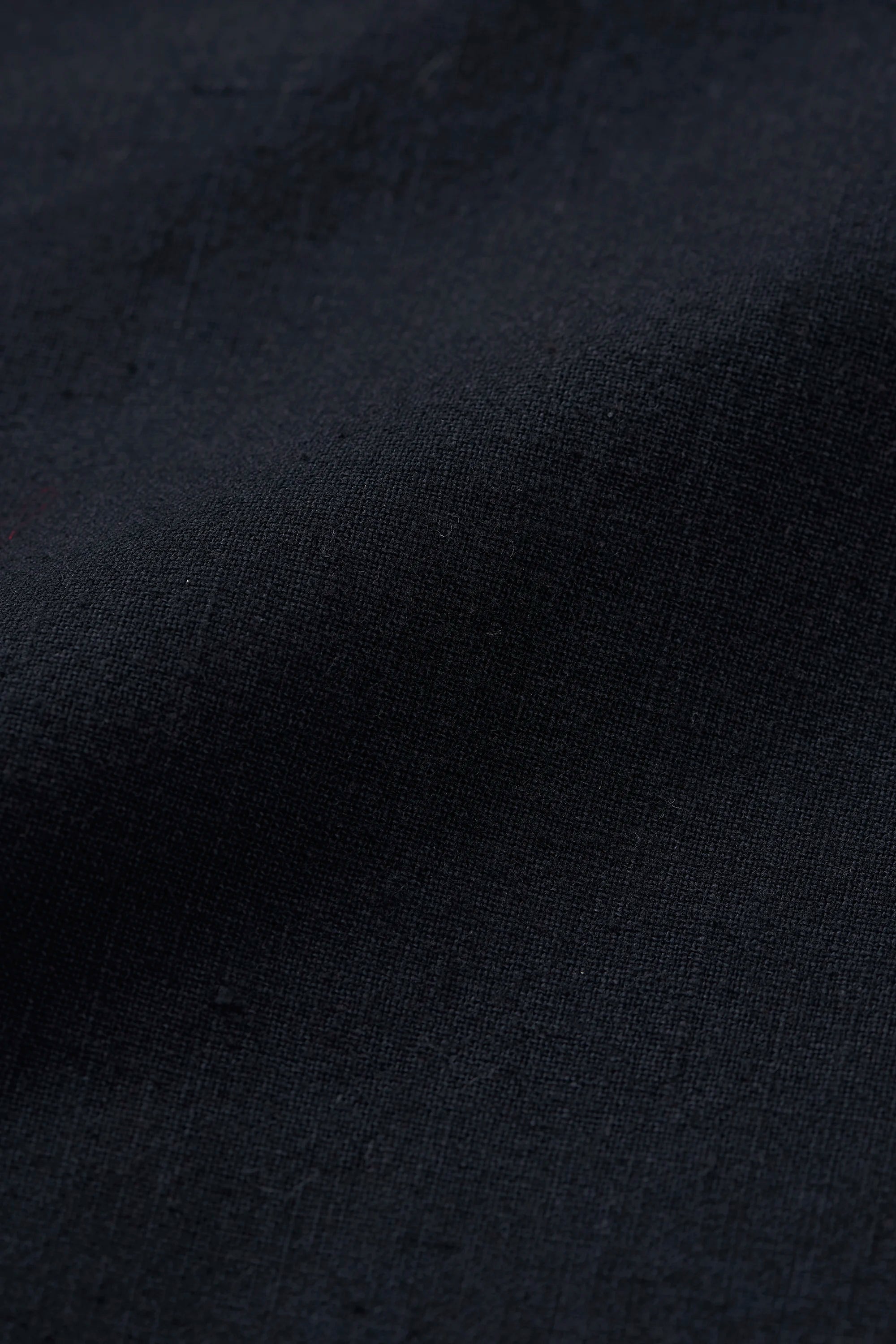 TAPERED FIT TROUSERS IN BLACK