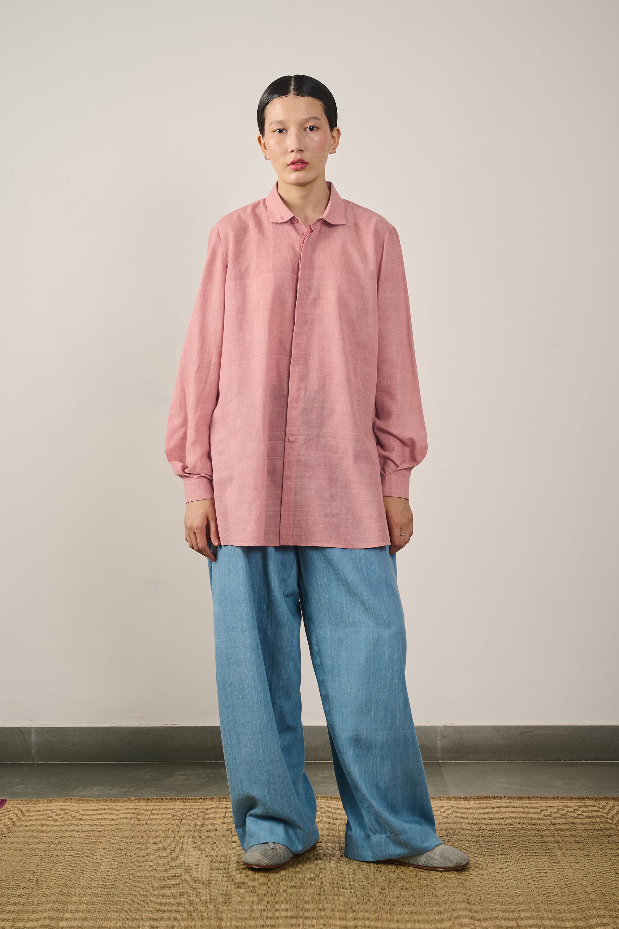 CONCEALED PLACKET SHIRT