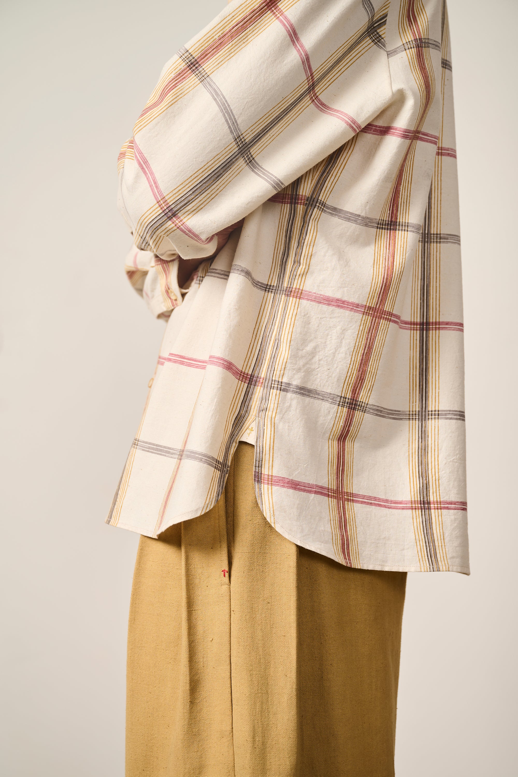 CREAM UNISEX SHIRT