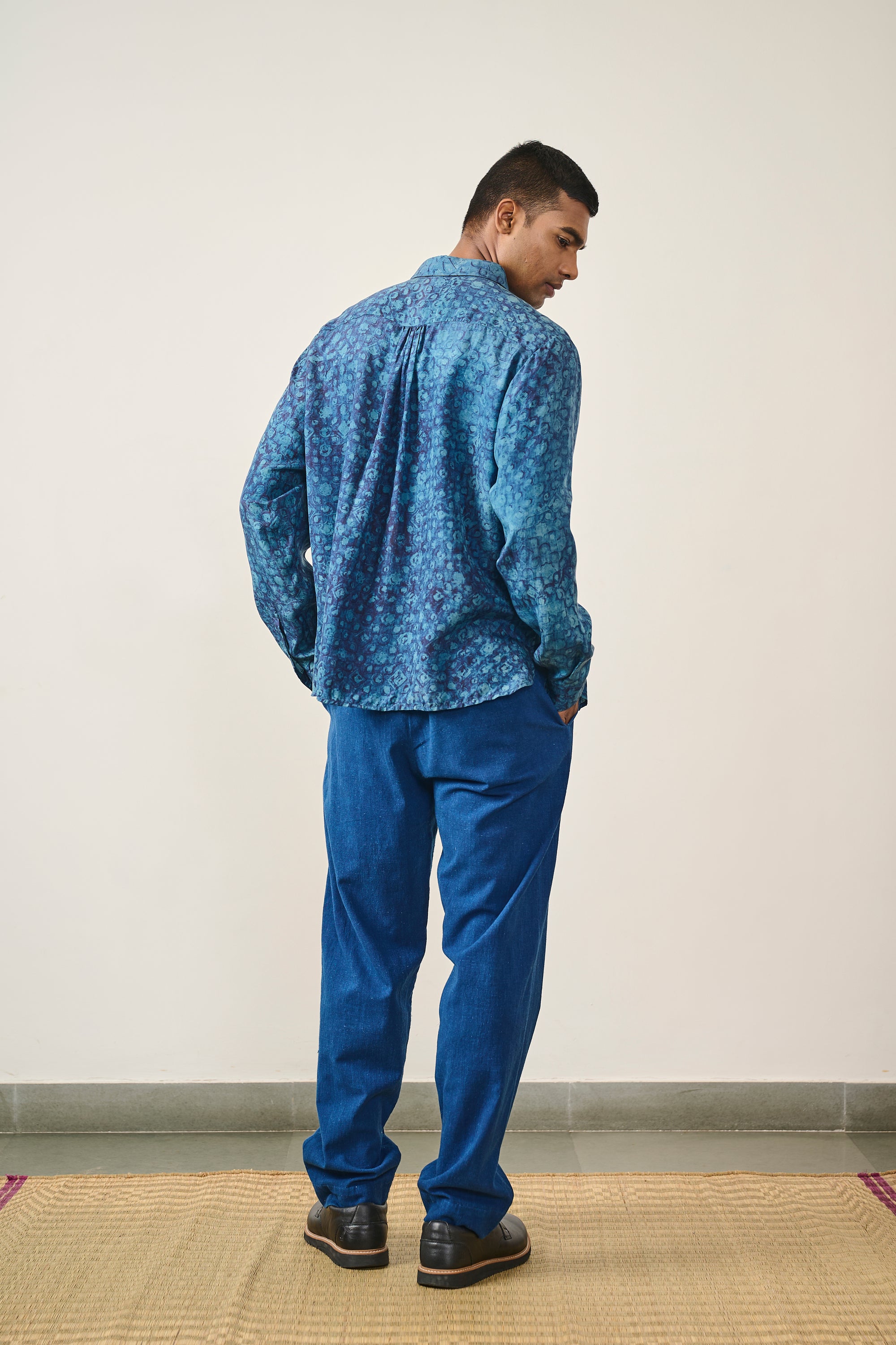 FINE SILK UNISEX SHIRT