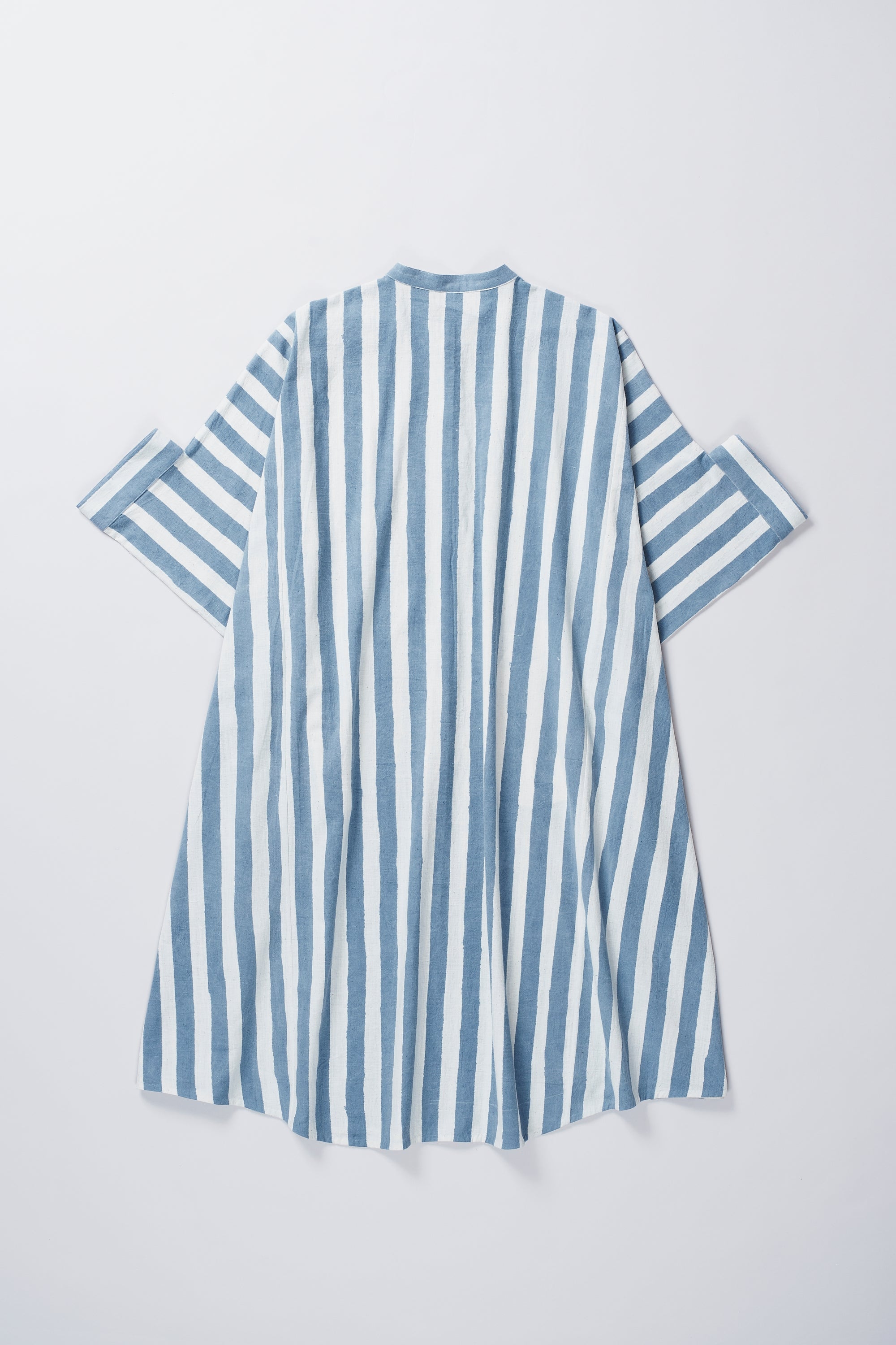 STRIPED KAFTAN DRESS IN MEDIUM INDIGO