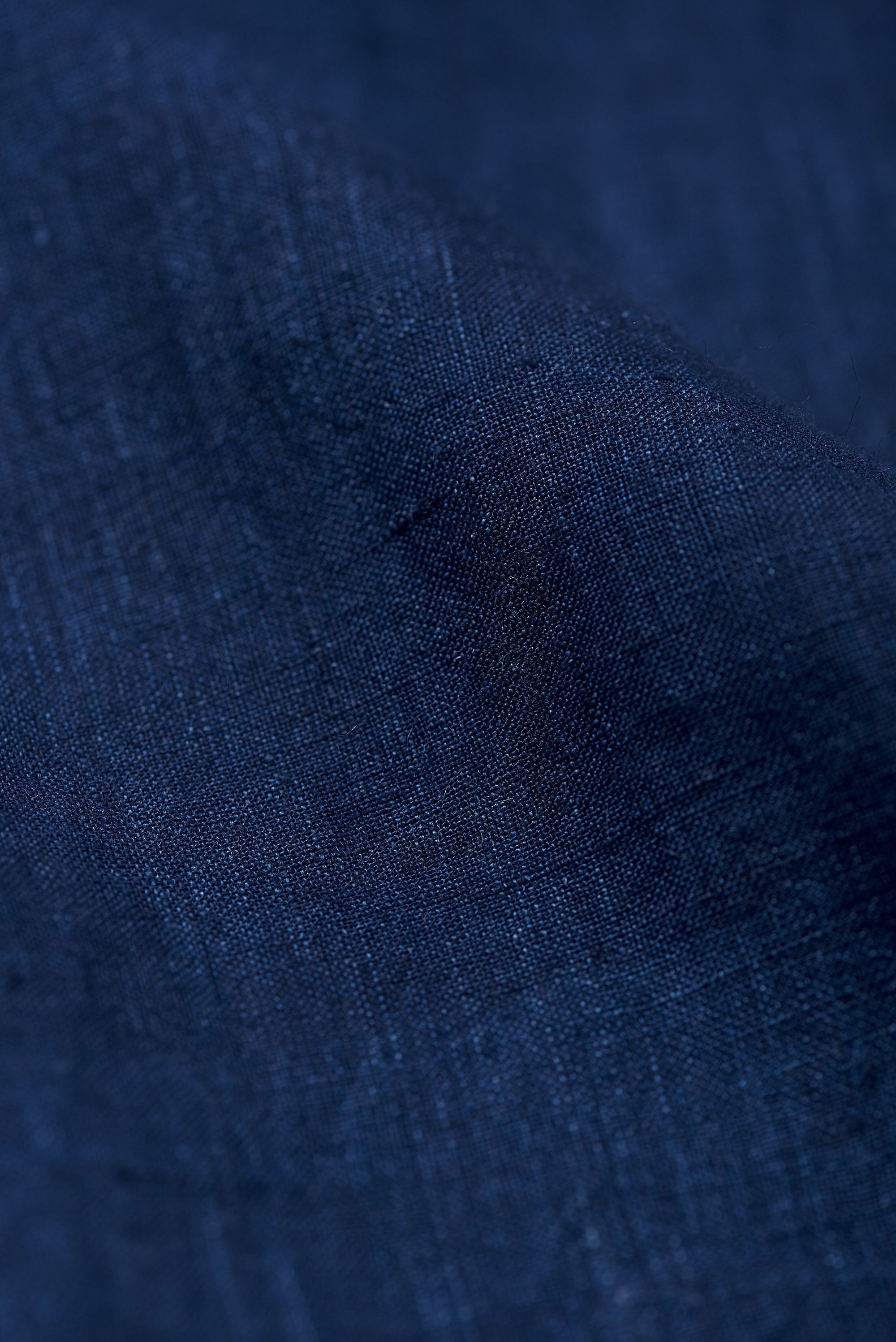 Linen Shirt in Natural Indigo