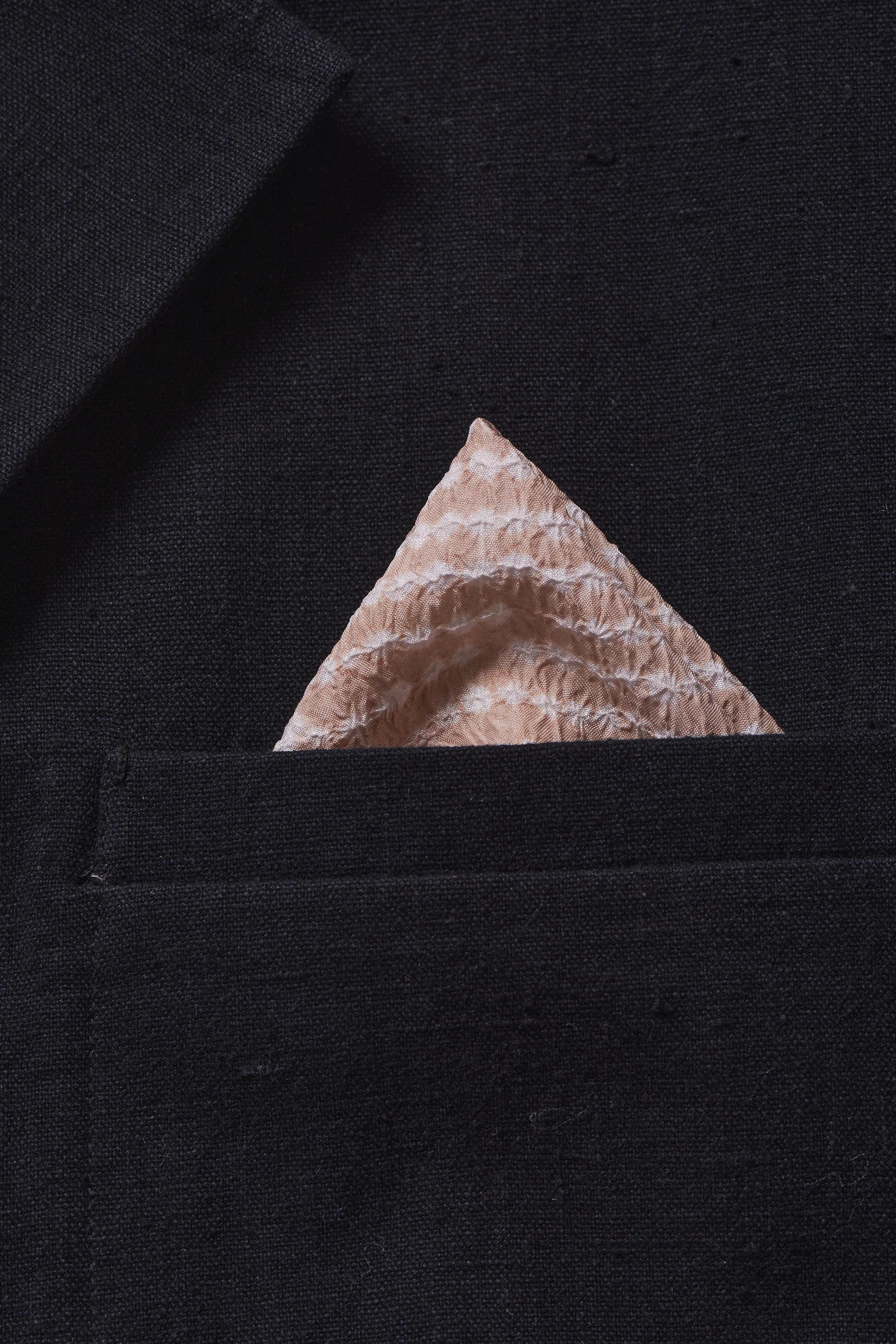 Silk Bandhani Pocket Square in Vintage Pink