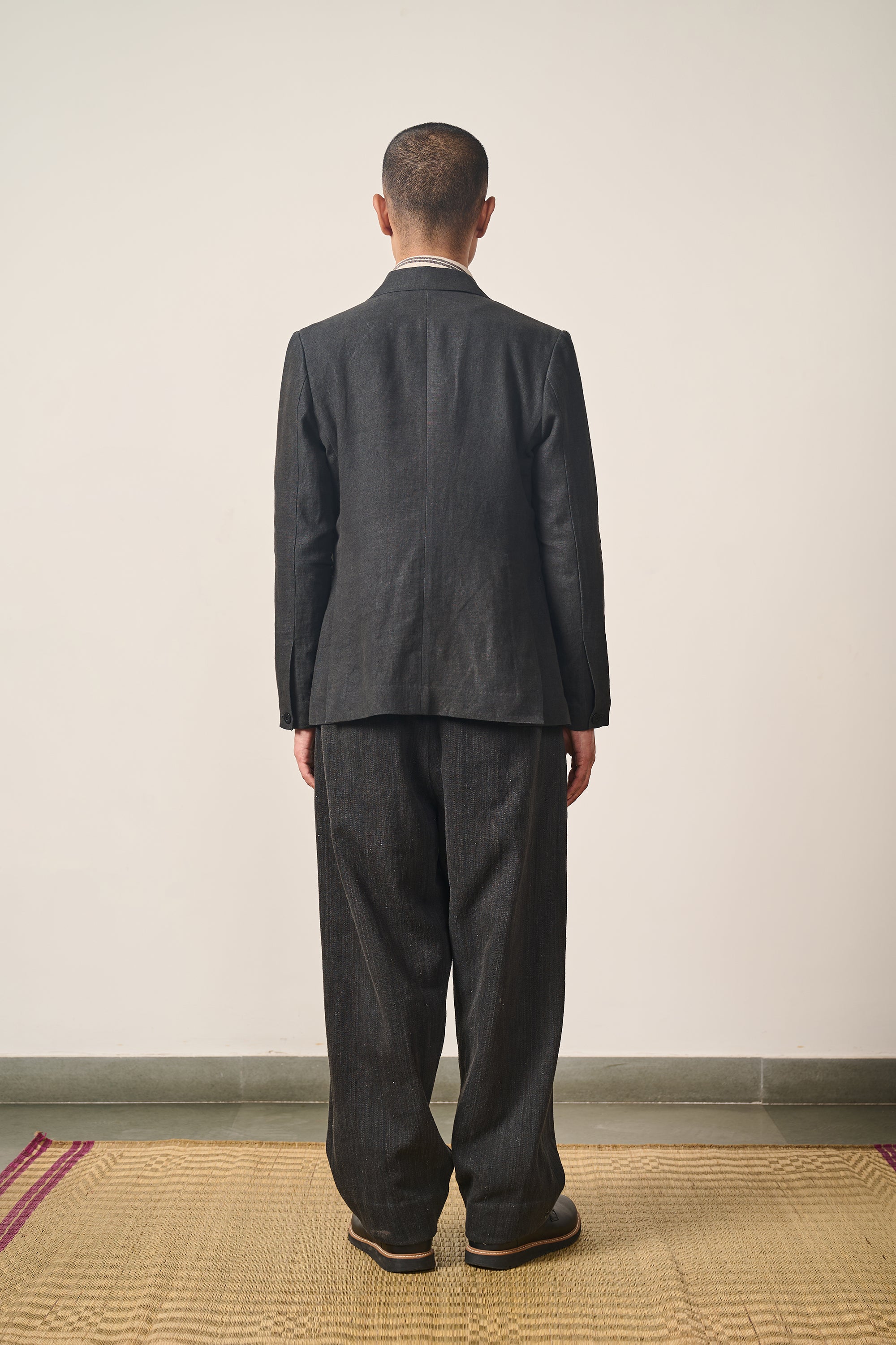 LINEN JACKET IN BLACK