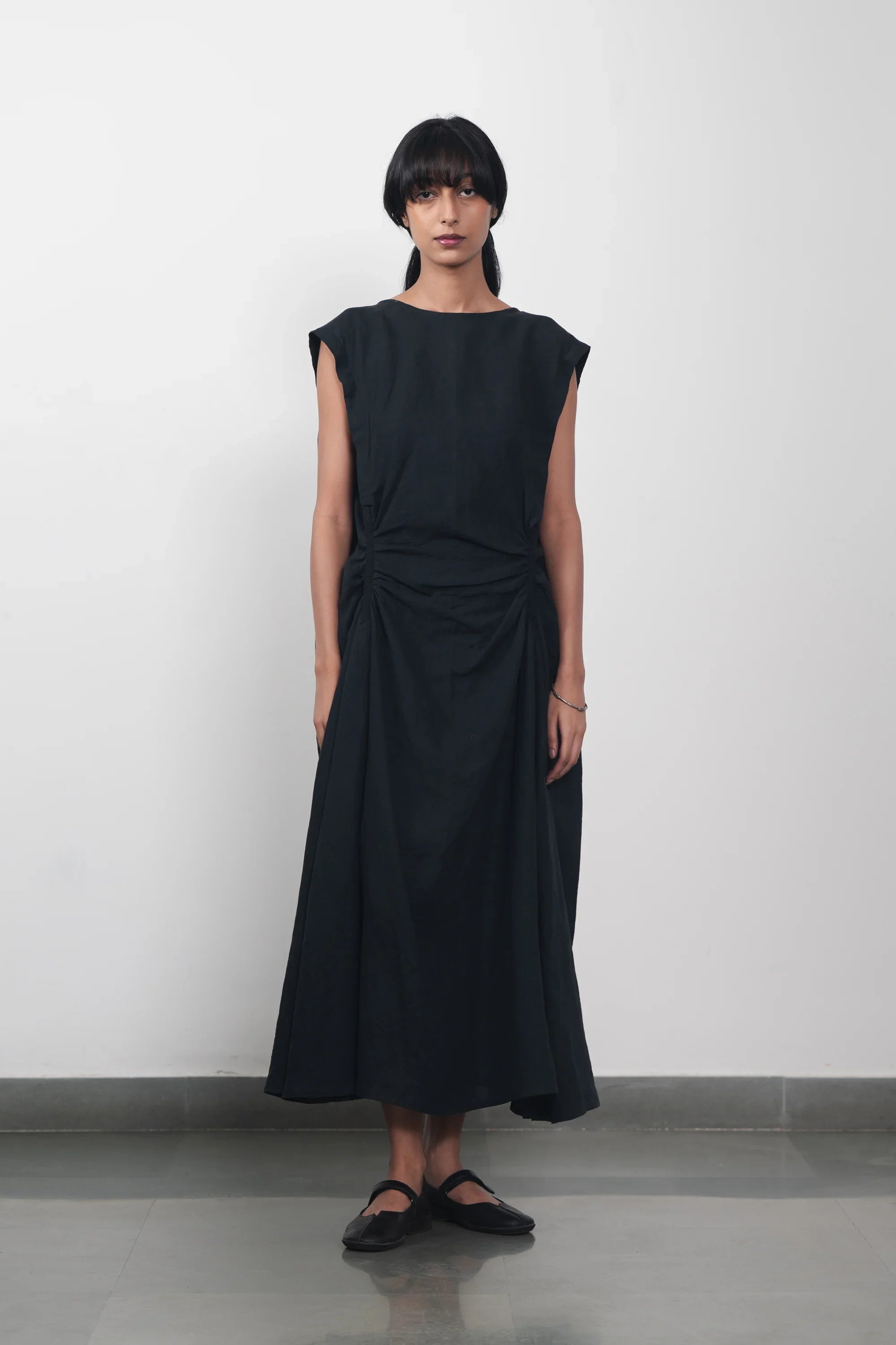 Sleeveless Ruched Dress in Black