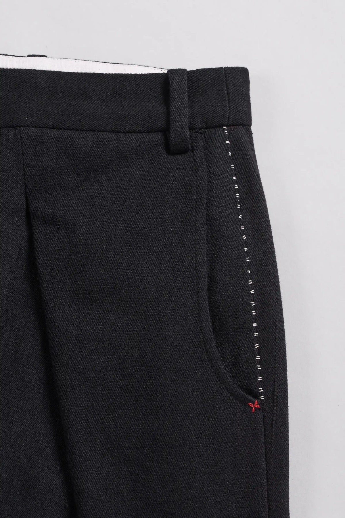 Relaxed Pleated Trousers in Black