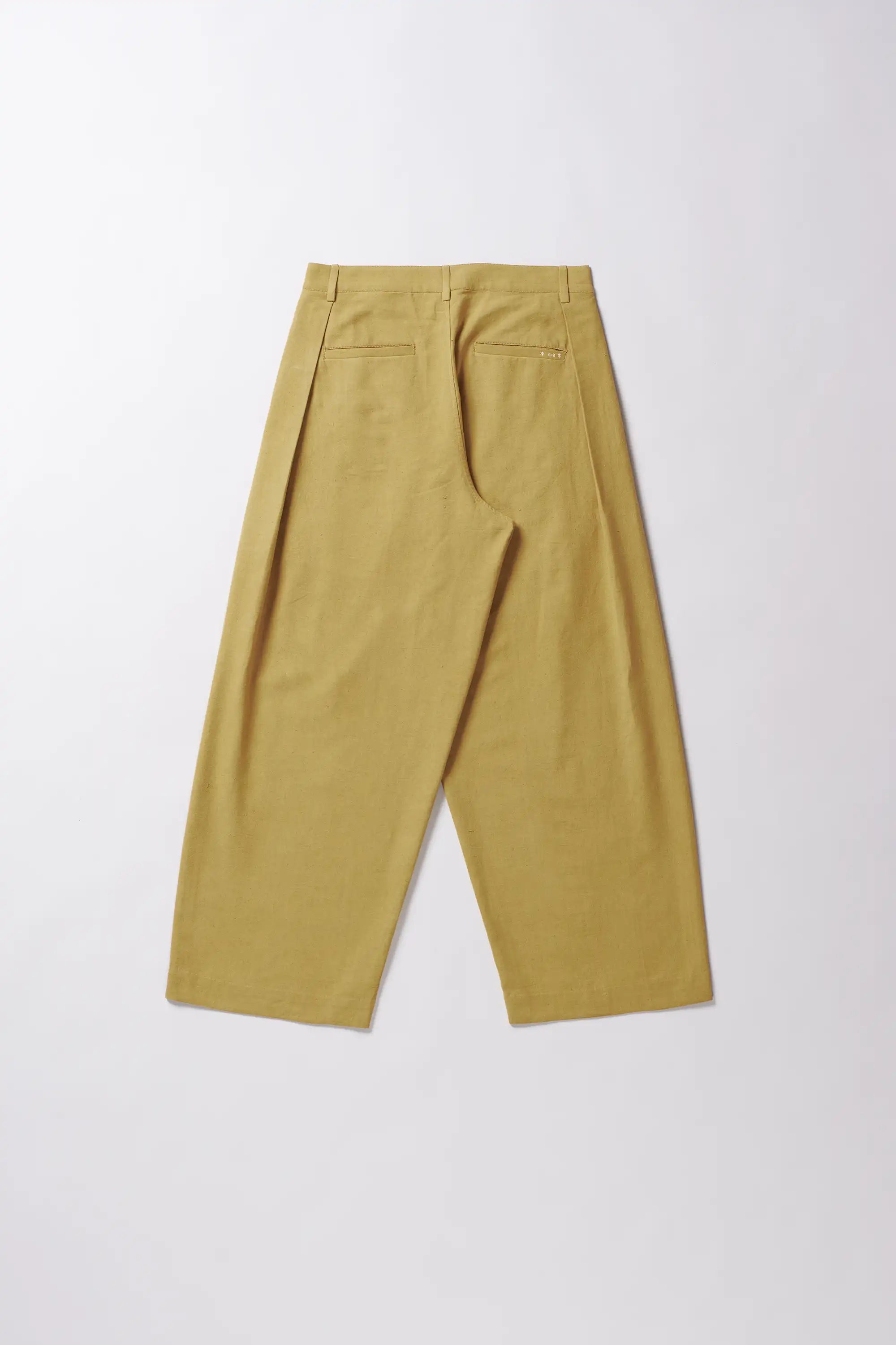 Ochre yellow pant