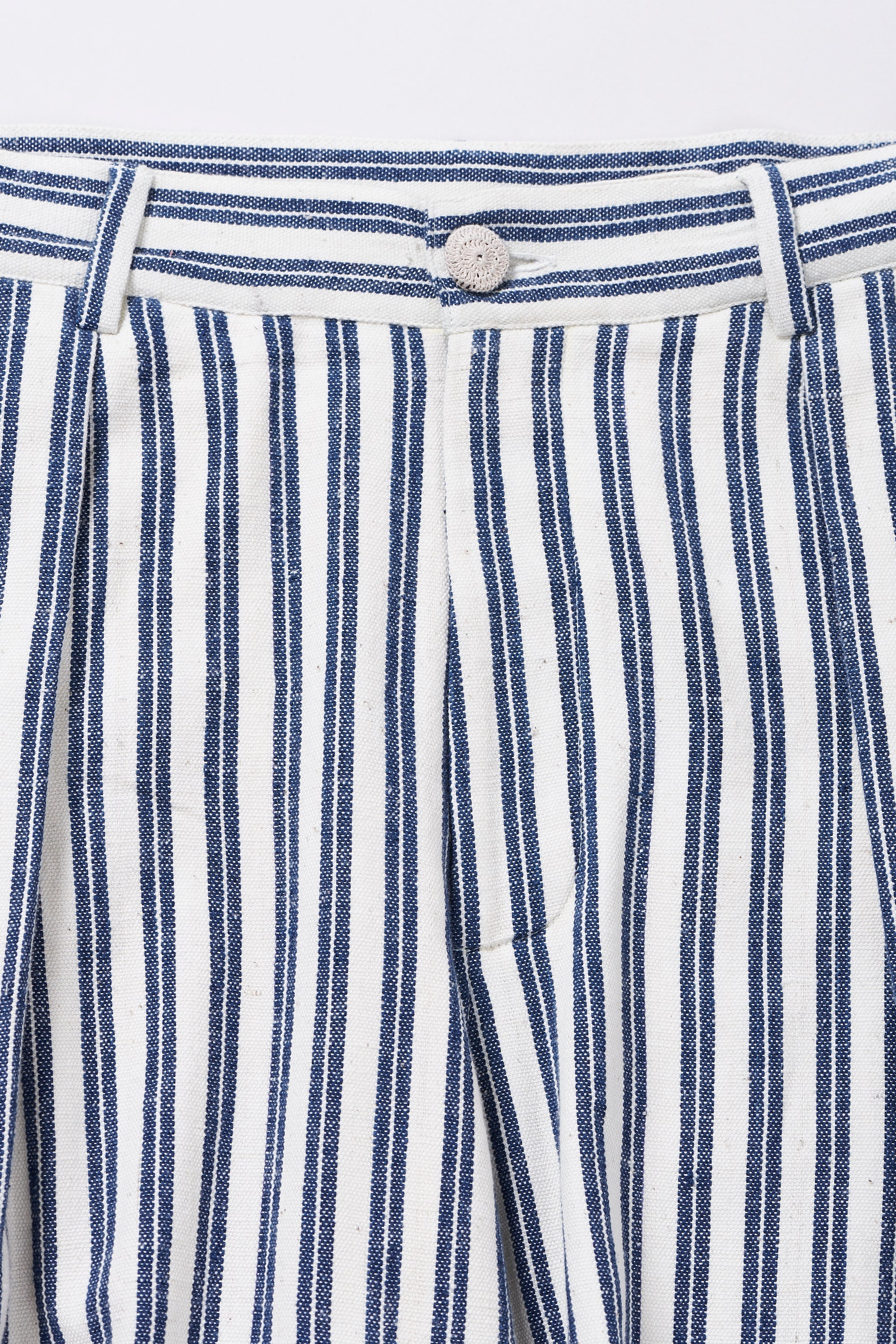 YARN DYED COTTON PLEATED TROUSER