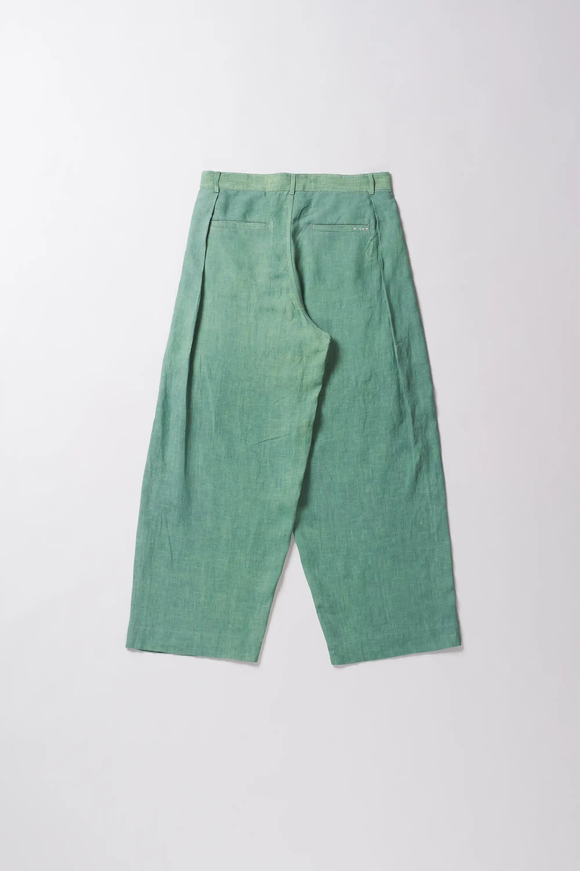 Turf green pleated pants