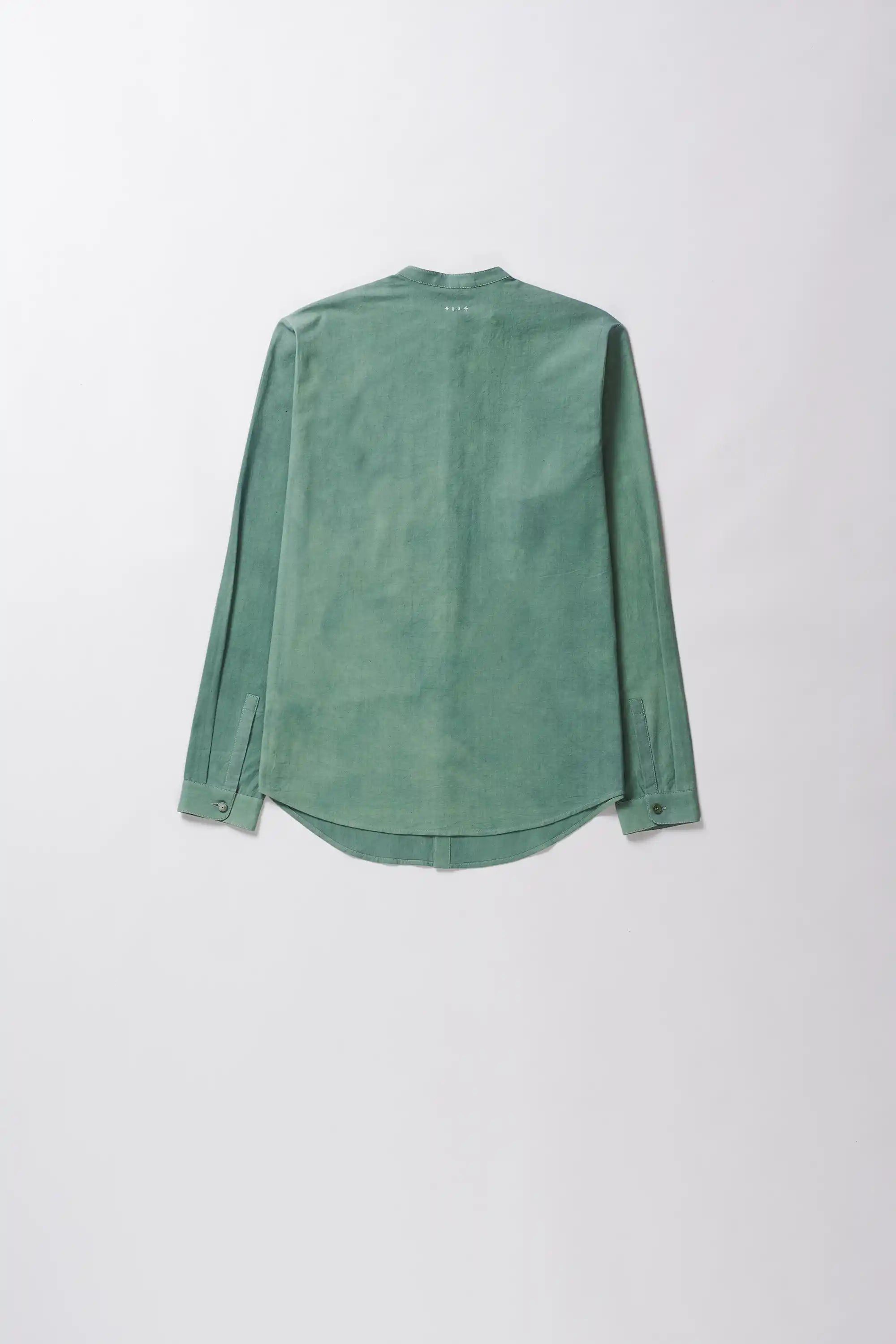 Turf green men's shirt with full-sleeves