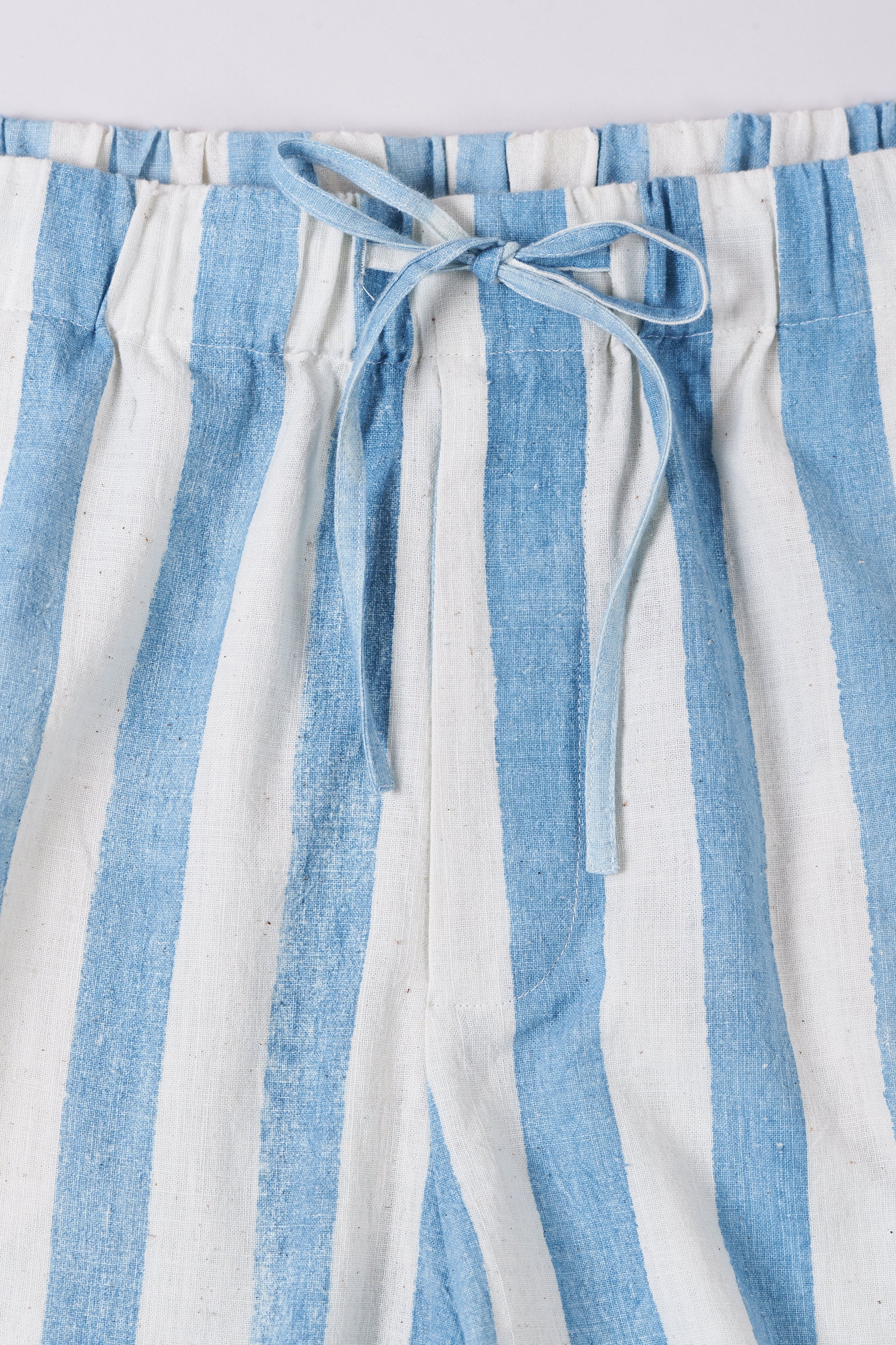 INDIGO STRIPED SHORTS