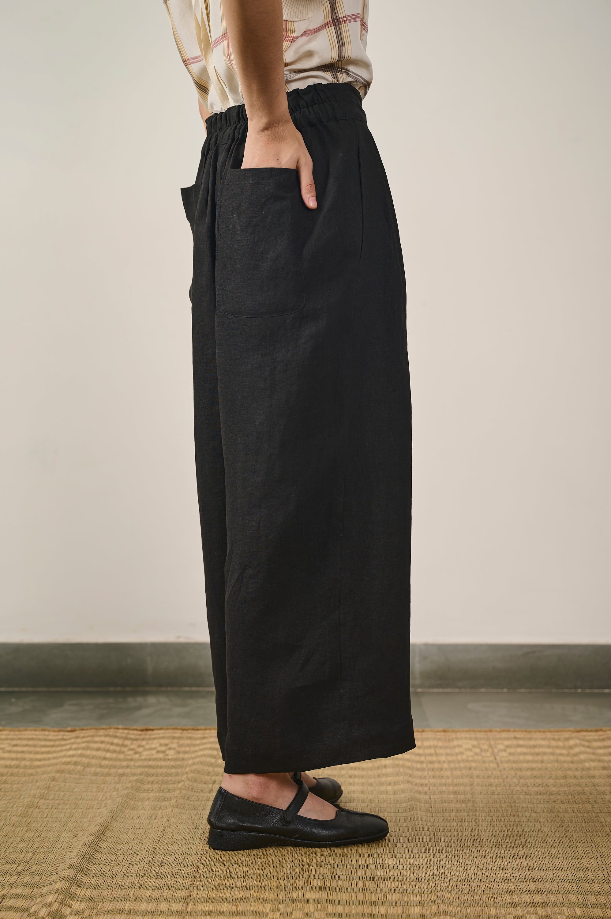 WIDE LINEN TROUSERS