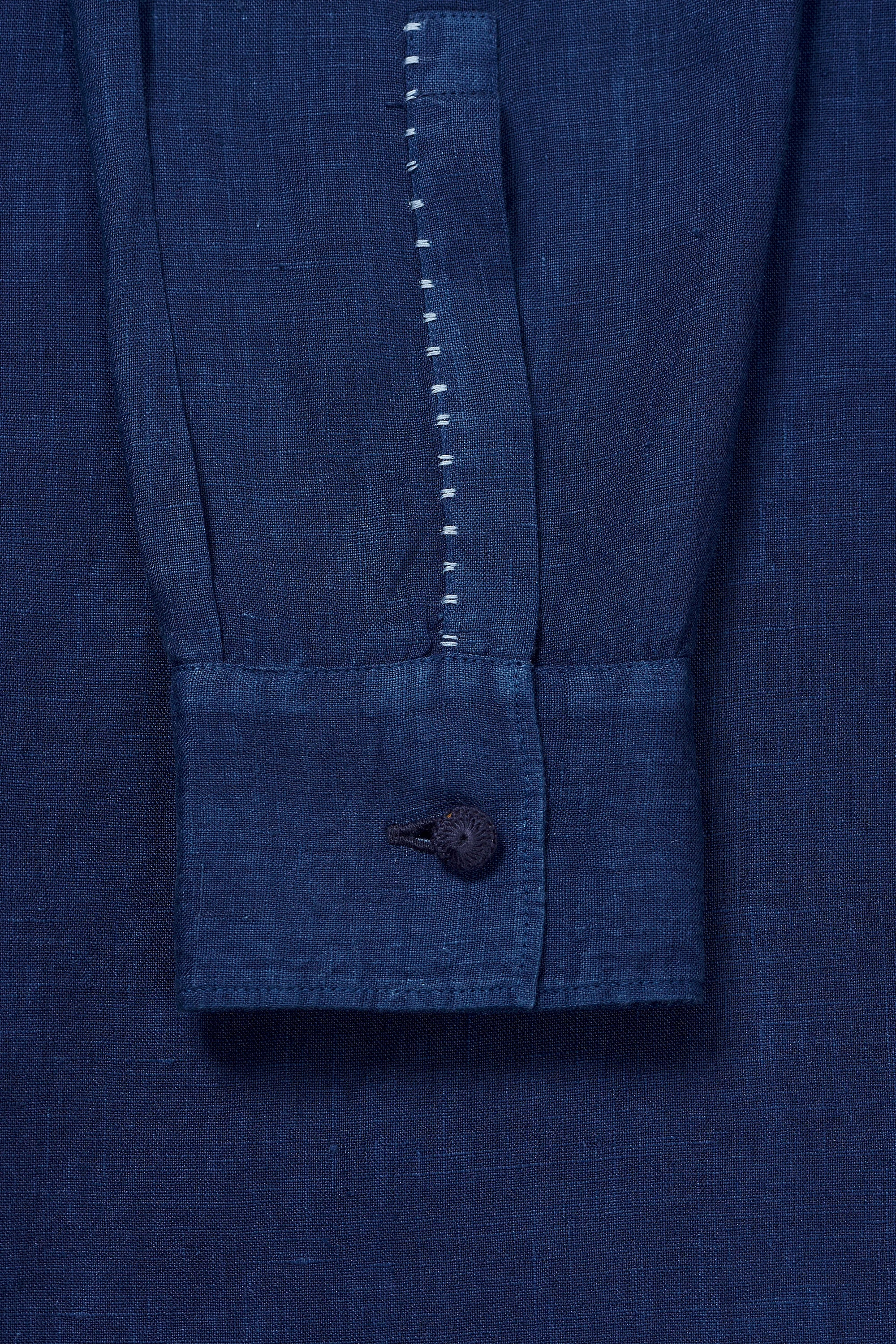 RELAXED FIT LINEN SHIRT IN INDIGO
