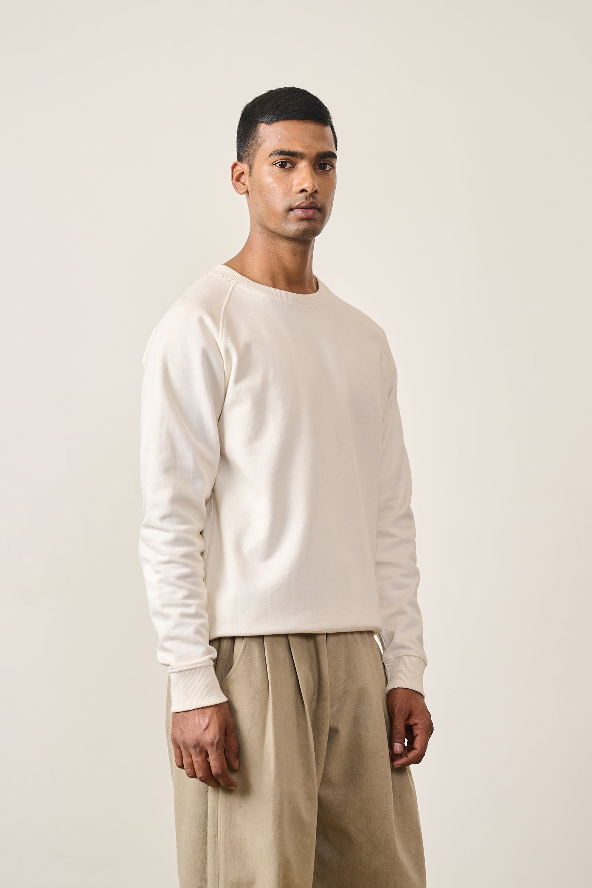 ECRU SWEATSHIRT