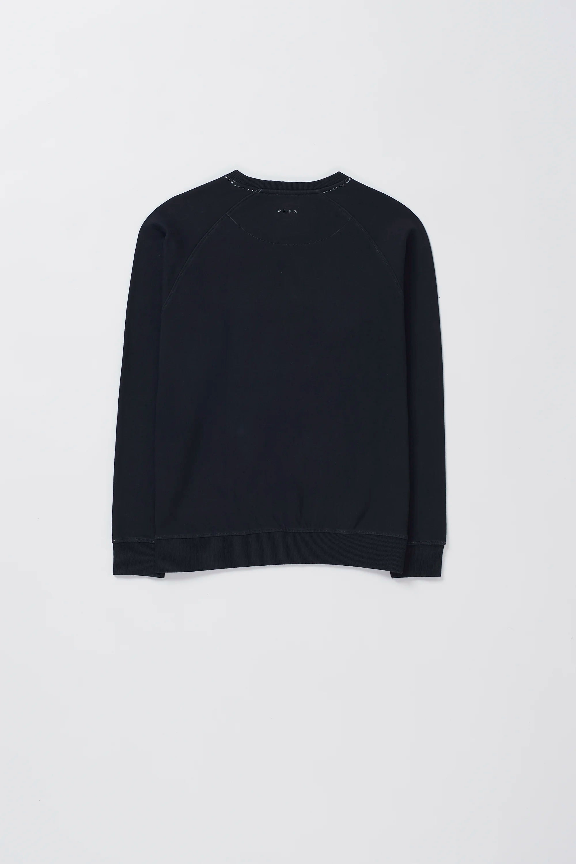 BLACK SWEATSHIRT