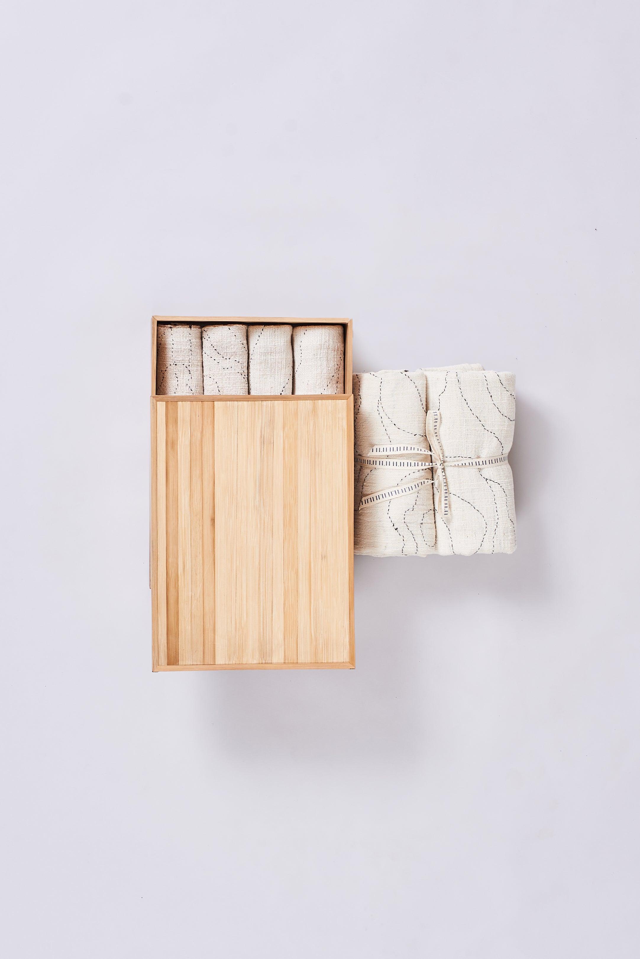 Ecru Kantha Towel Box Set