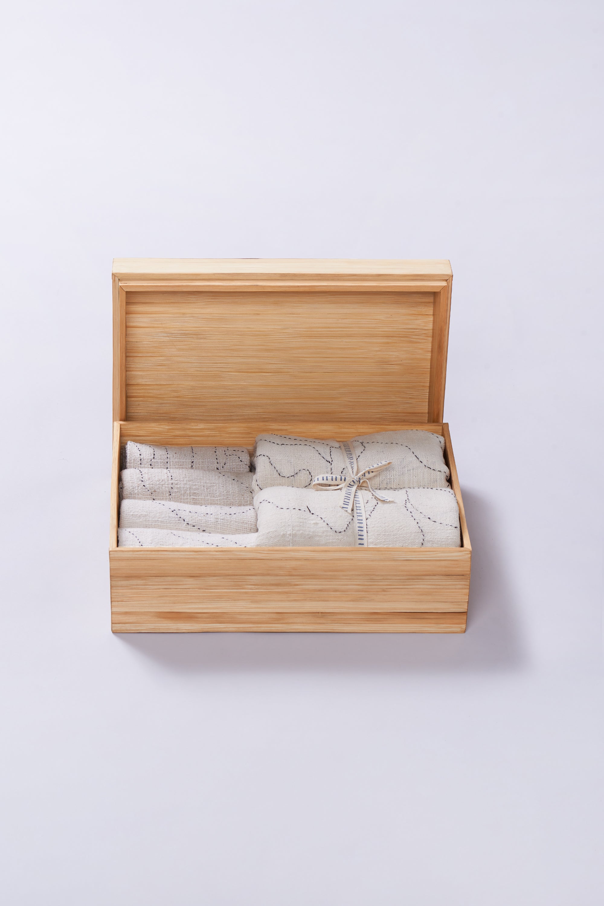 Ecru Kantha Towel Box Set