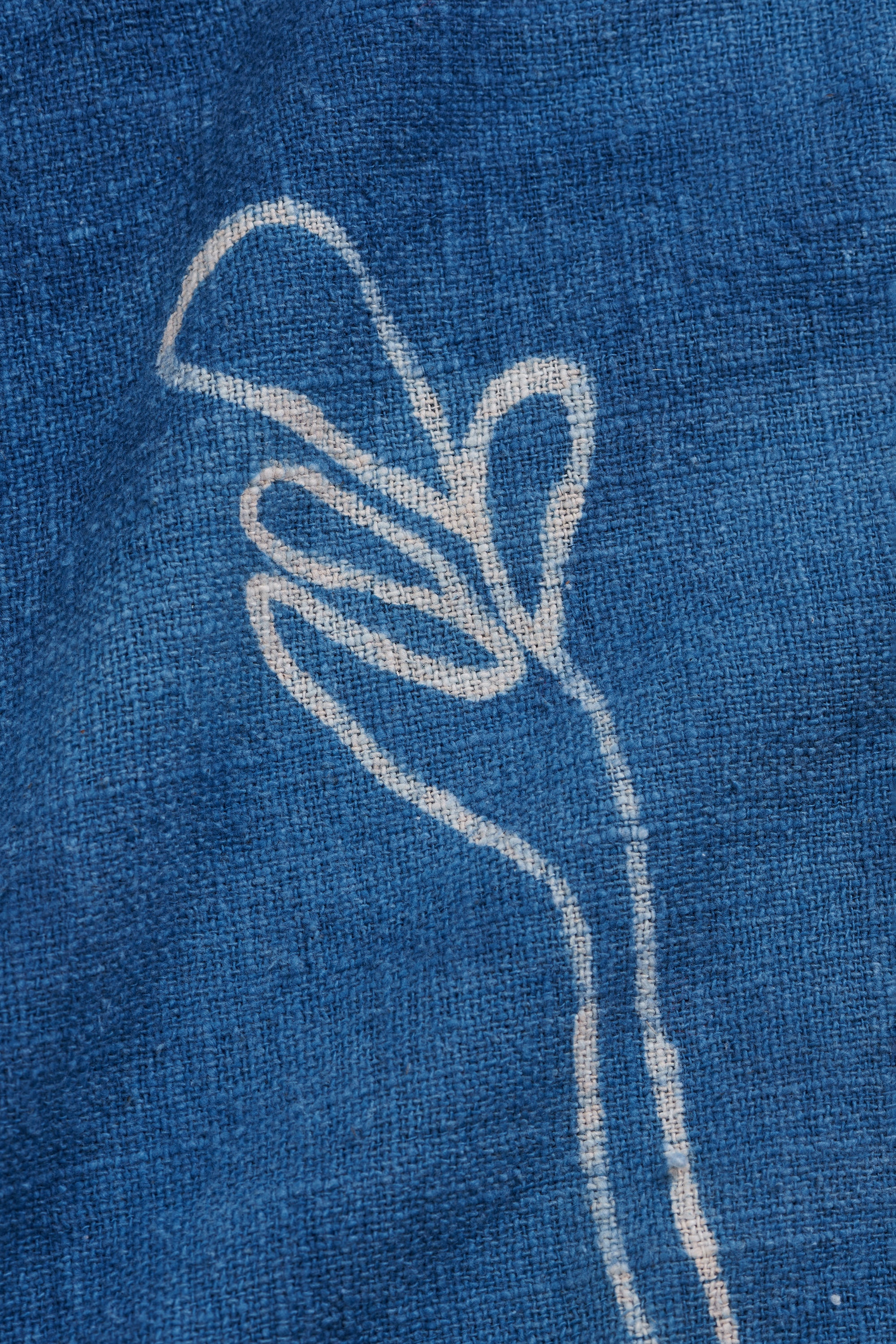 INDIGO HANDPAINTED TOWEL