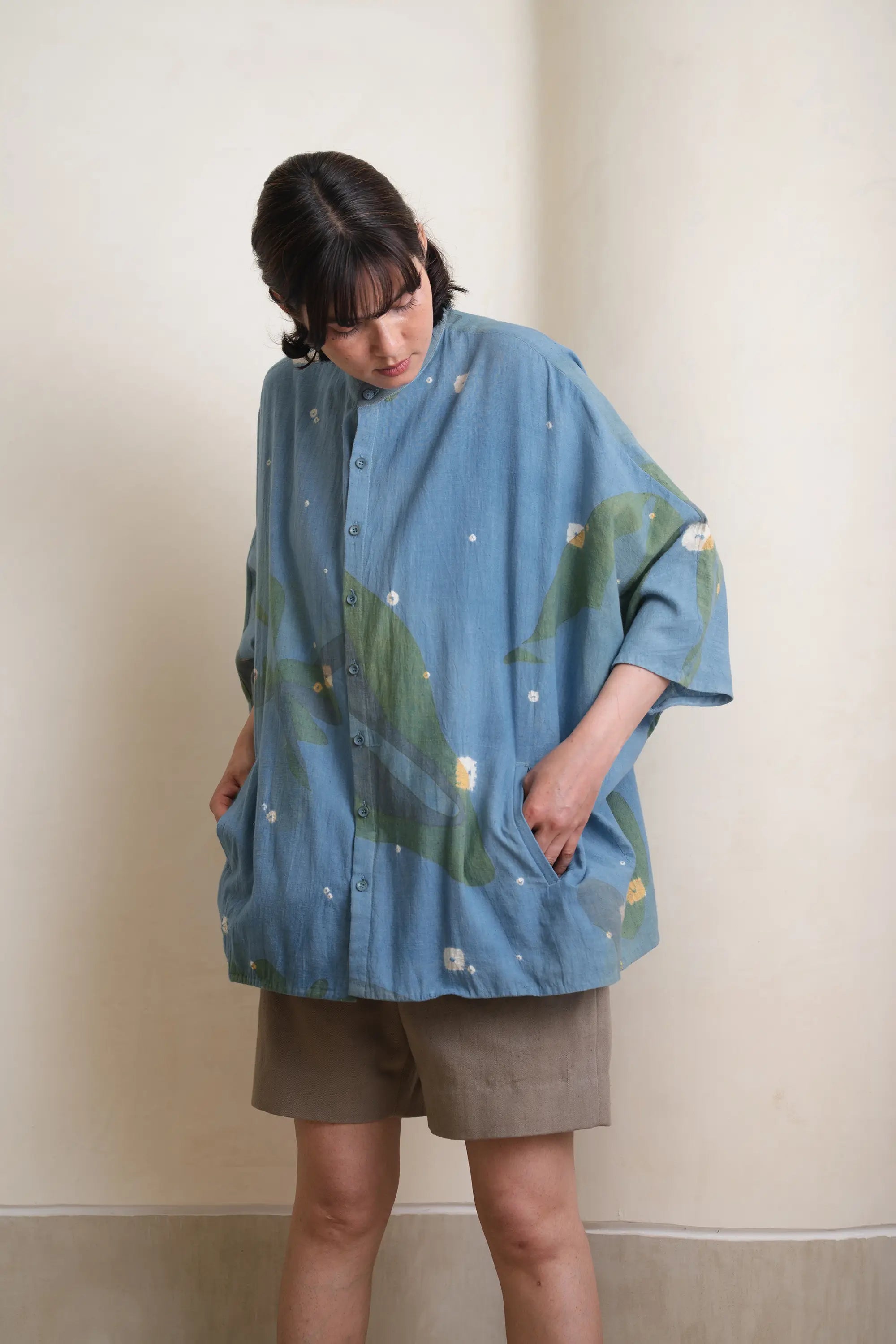 Shibori-Bandhani Shirt in Sky Indigo