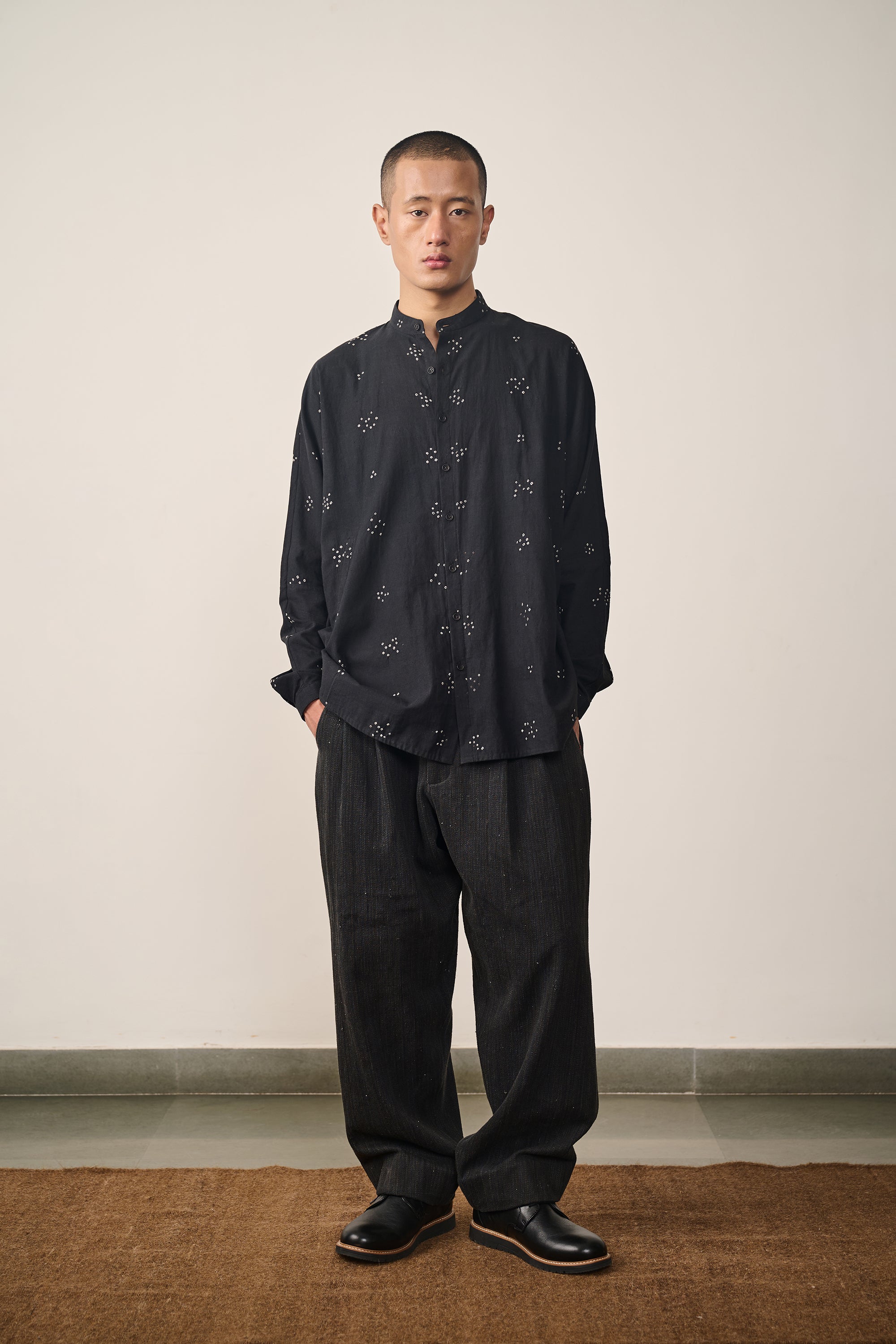 BLACK FULL SLEEVE MENS SHIRT