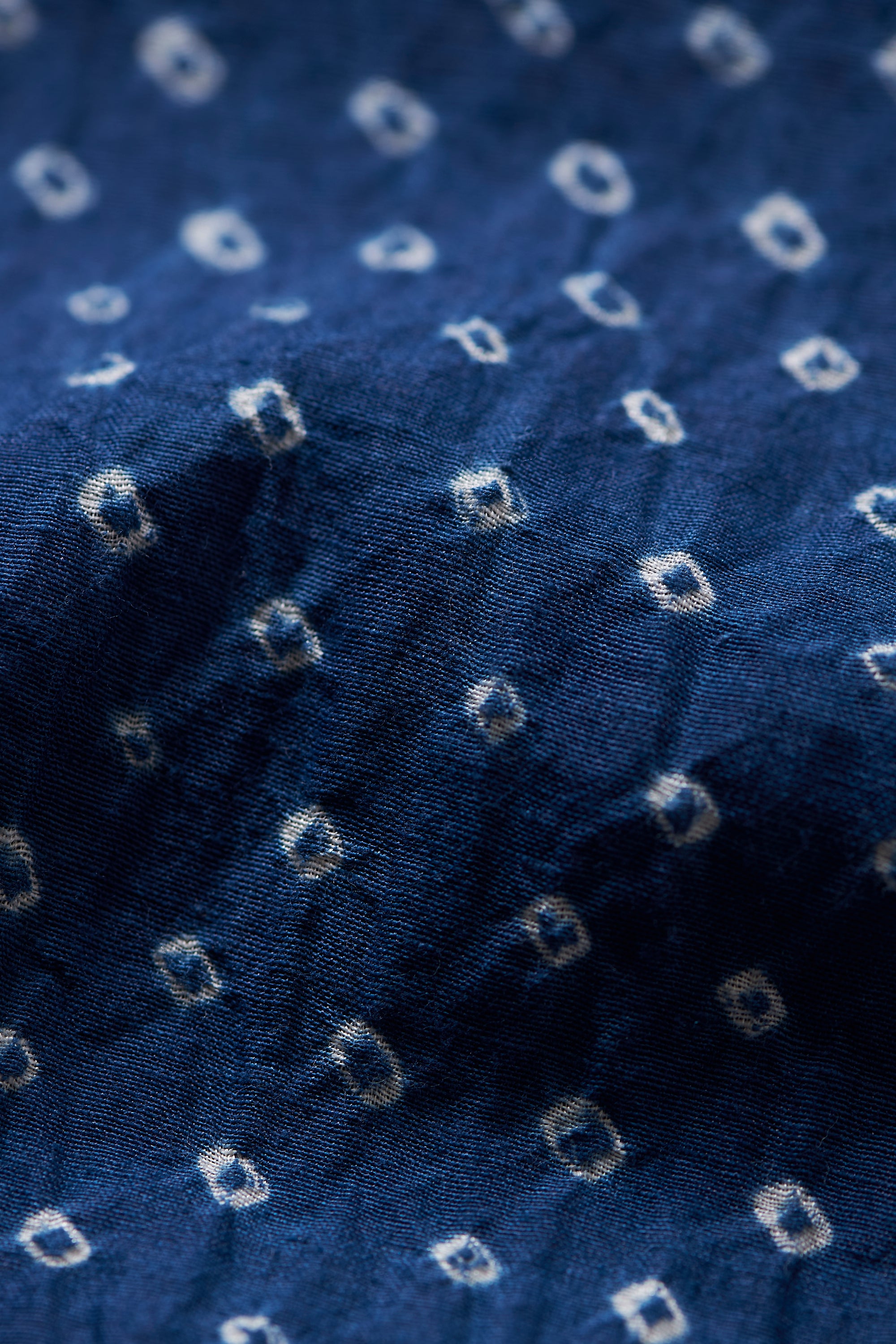 MEDIUM INDIGO BANDHANI TROUSERS