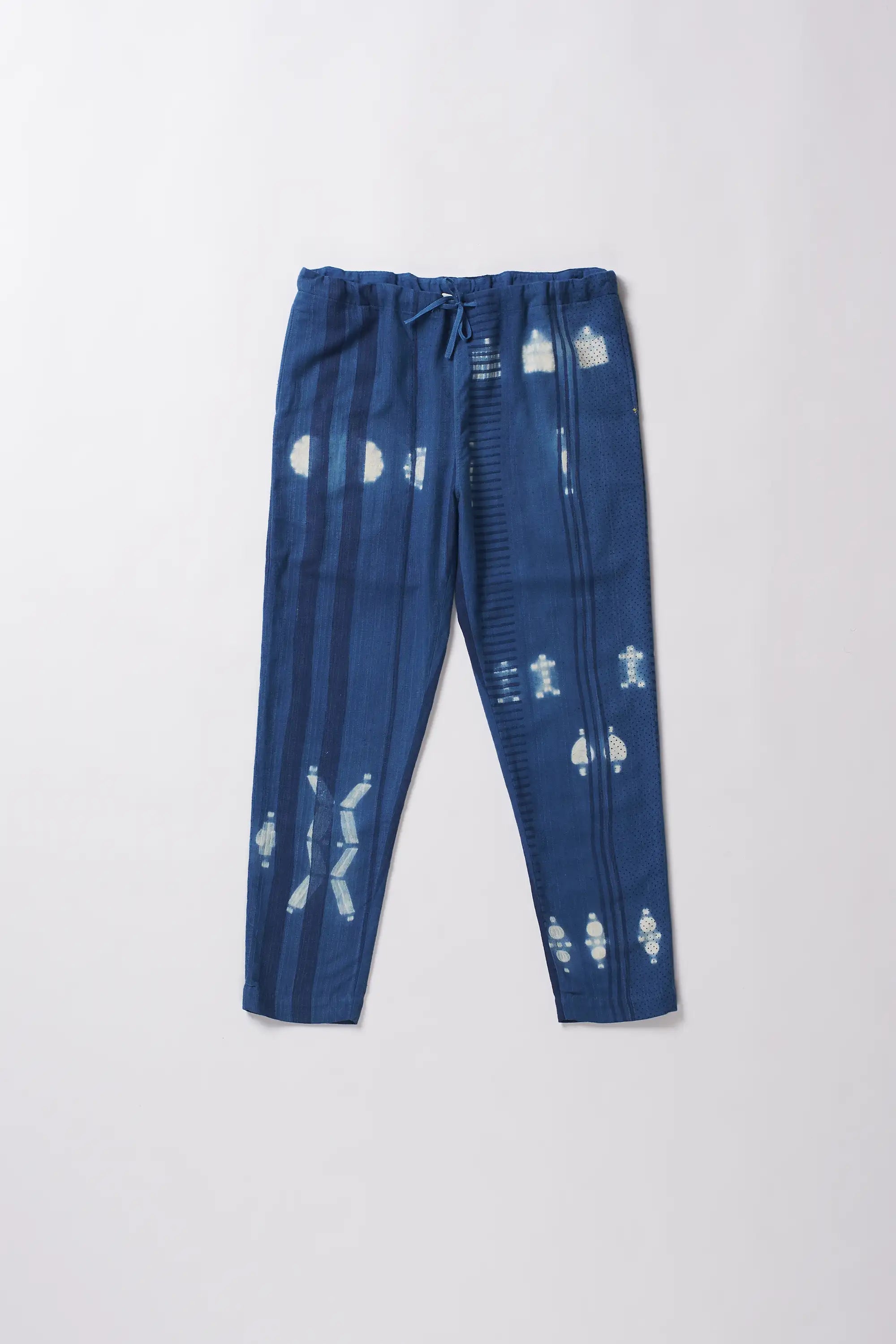 Detailed Tapered Pants in Medium Indigo