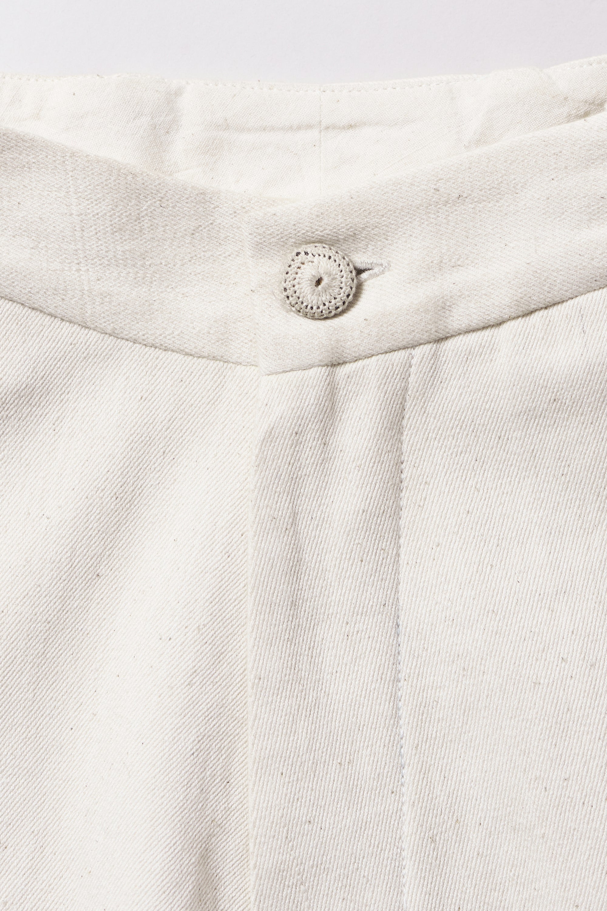 Denim Shorts in Ecru