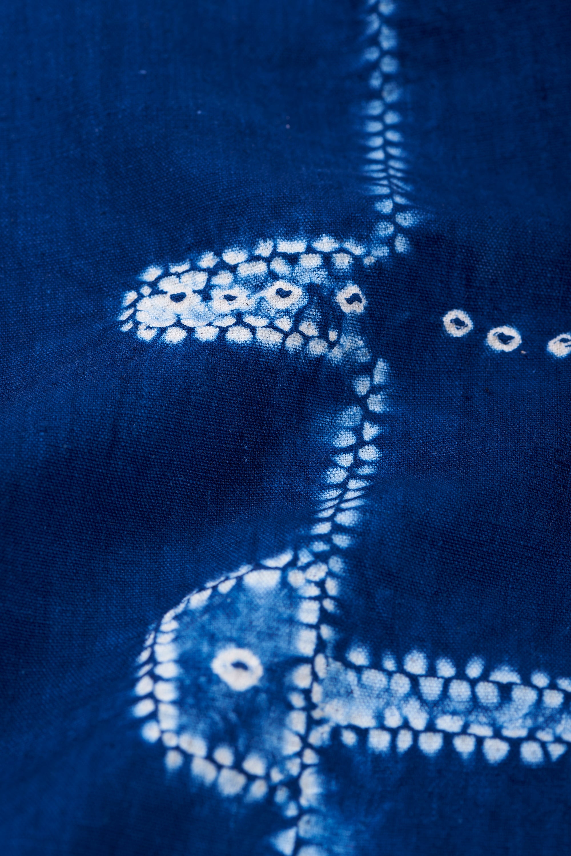 Medium Indigo Shibori Unisex Shirt