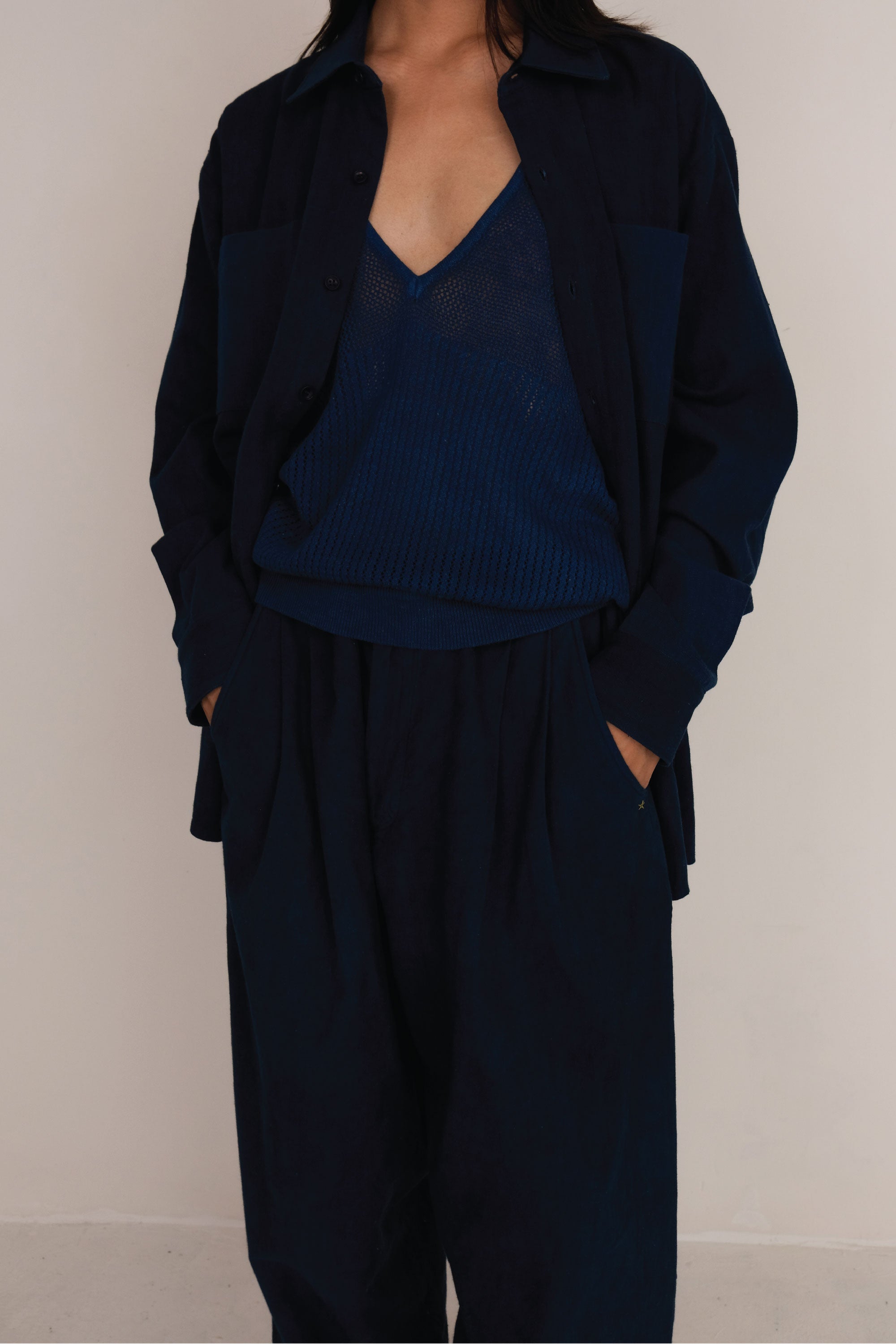 Women'S Plunge Neck T-Shirt in Indigo