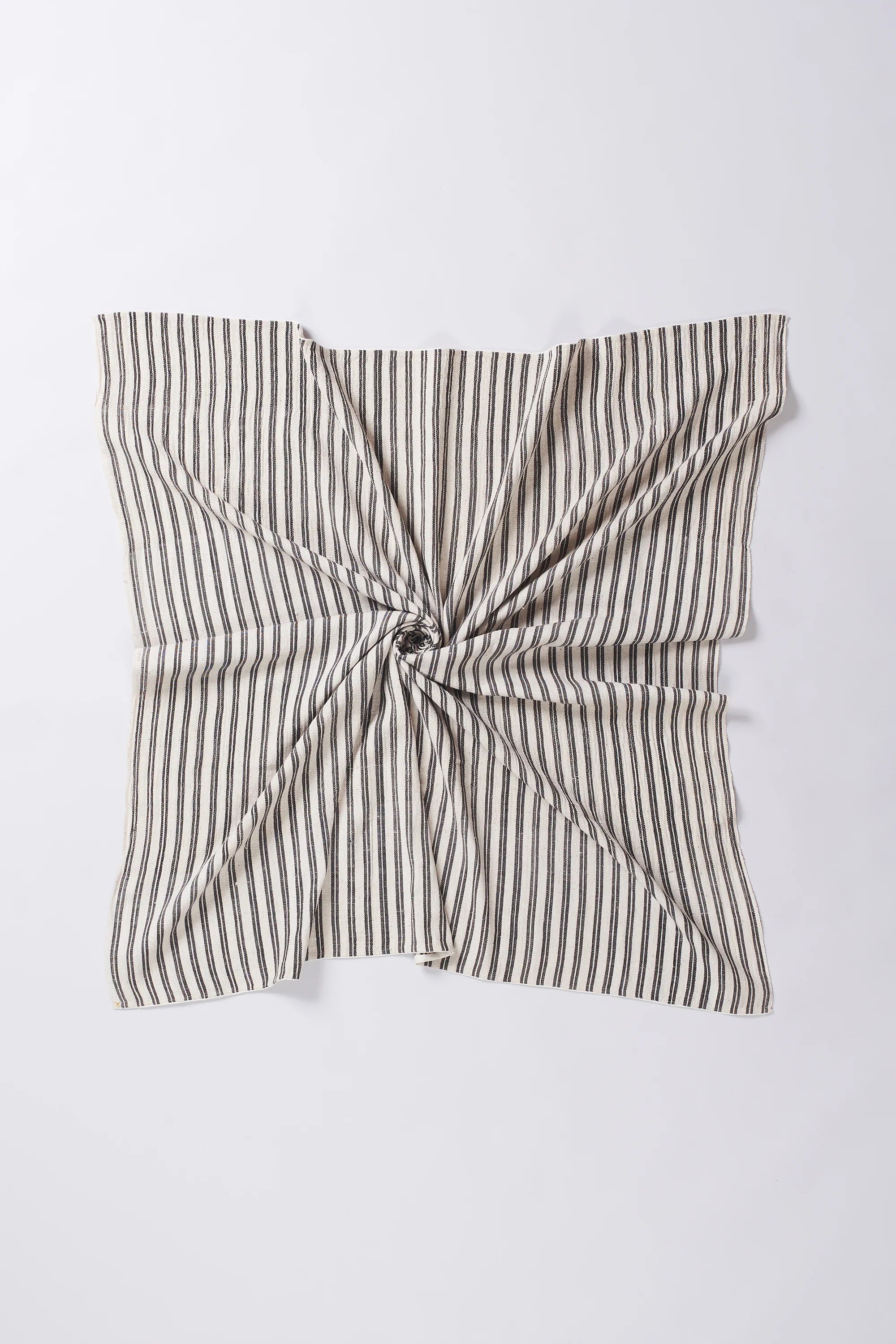 Yarn Dyed Sqaure Scarf in Charcoal