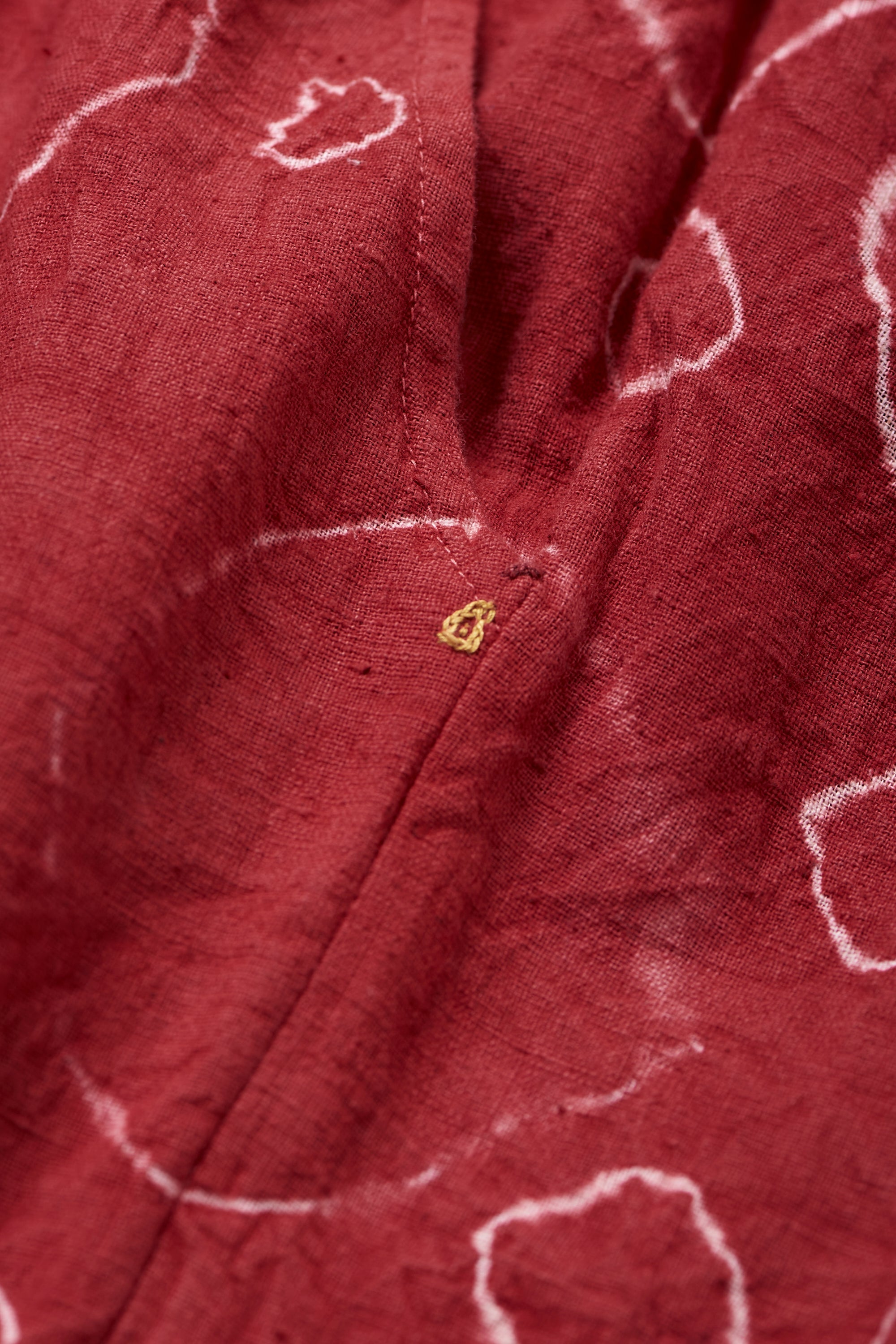 Relaxed Cotton Shorts Speckled with An Over All Shibori Pattern