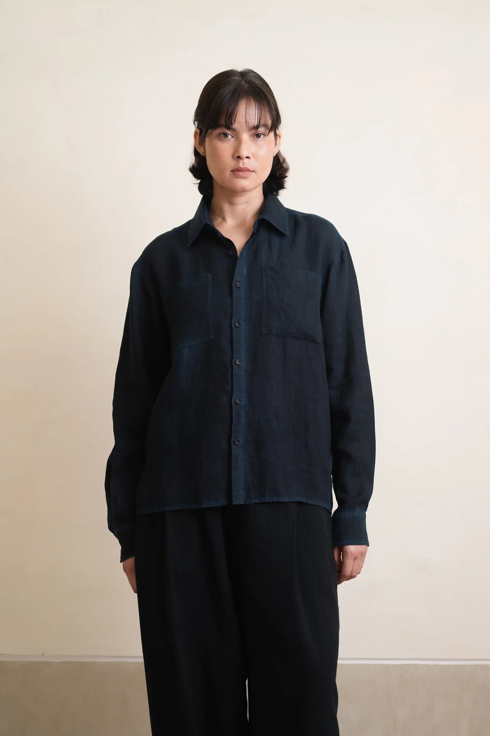Breeze Relaxed Shirt in Black