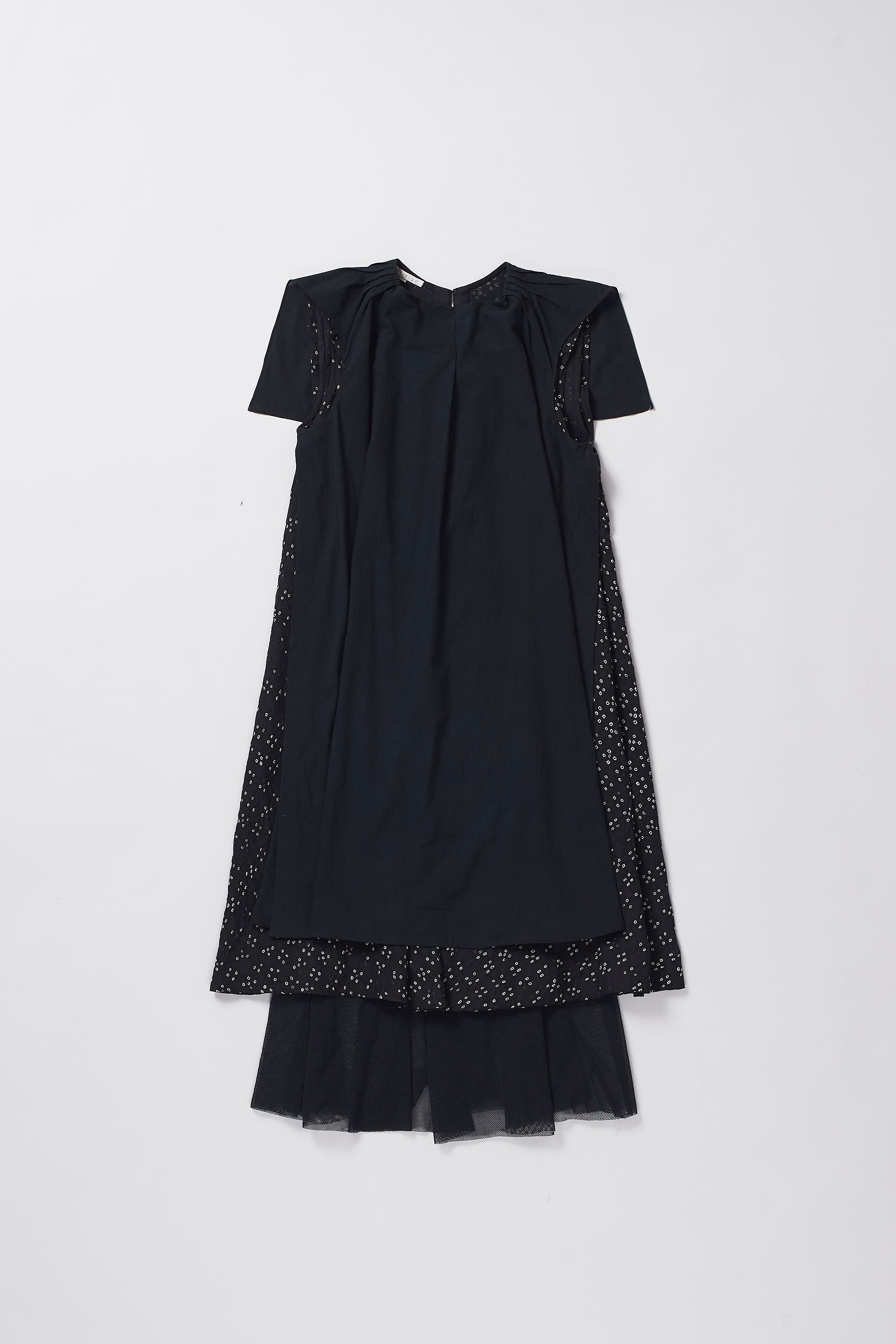 SLEEVELESS MULTI LAYERED DRESS