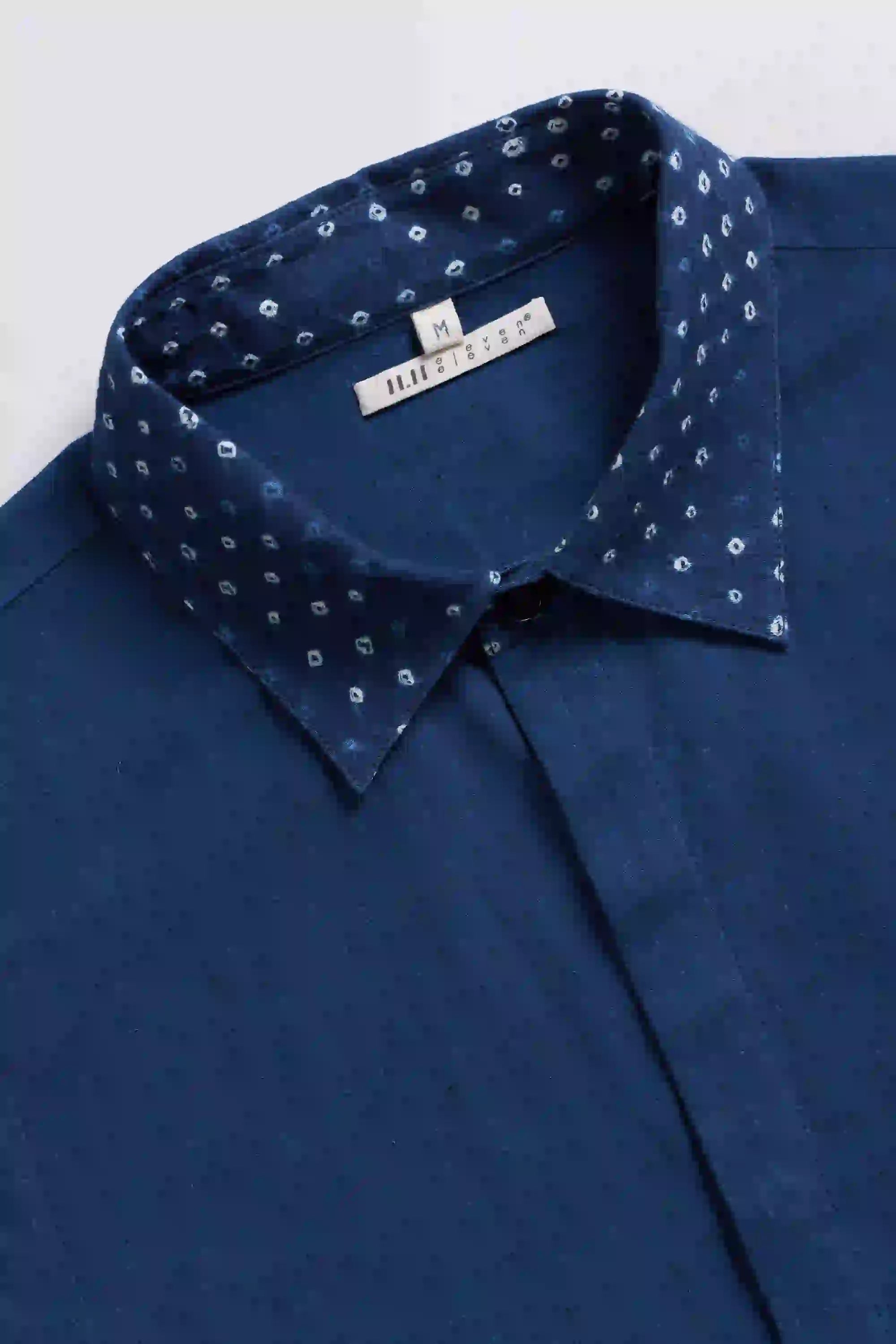 Fabric close-up of collar with bandhani