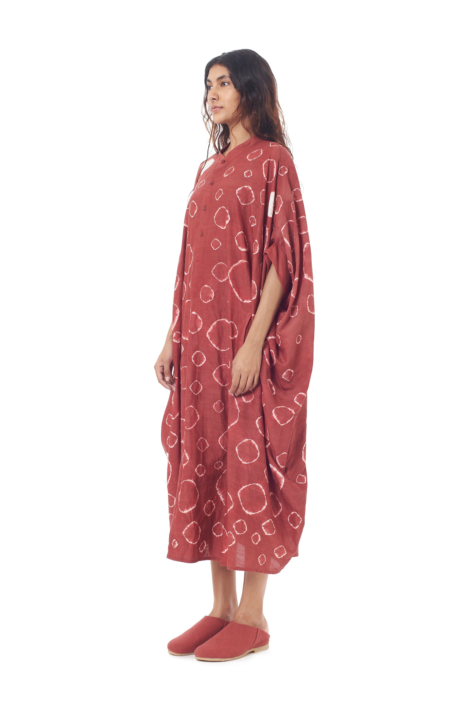 CRIMSON PINK KAFTAN DRESS CRAFTED WITH ALL OVER SHIBORI