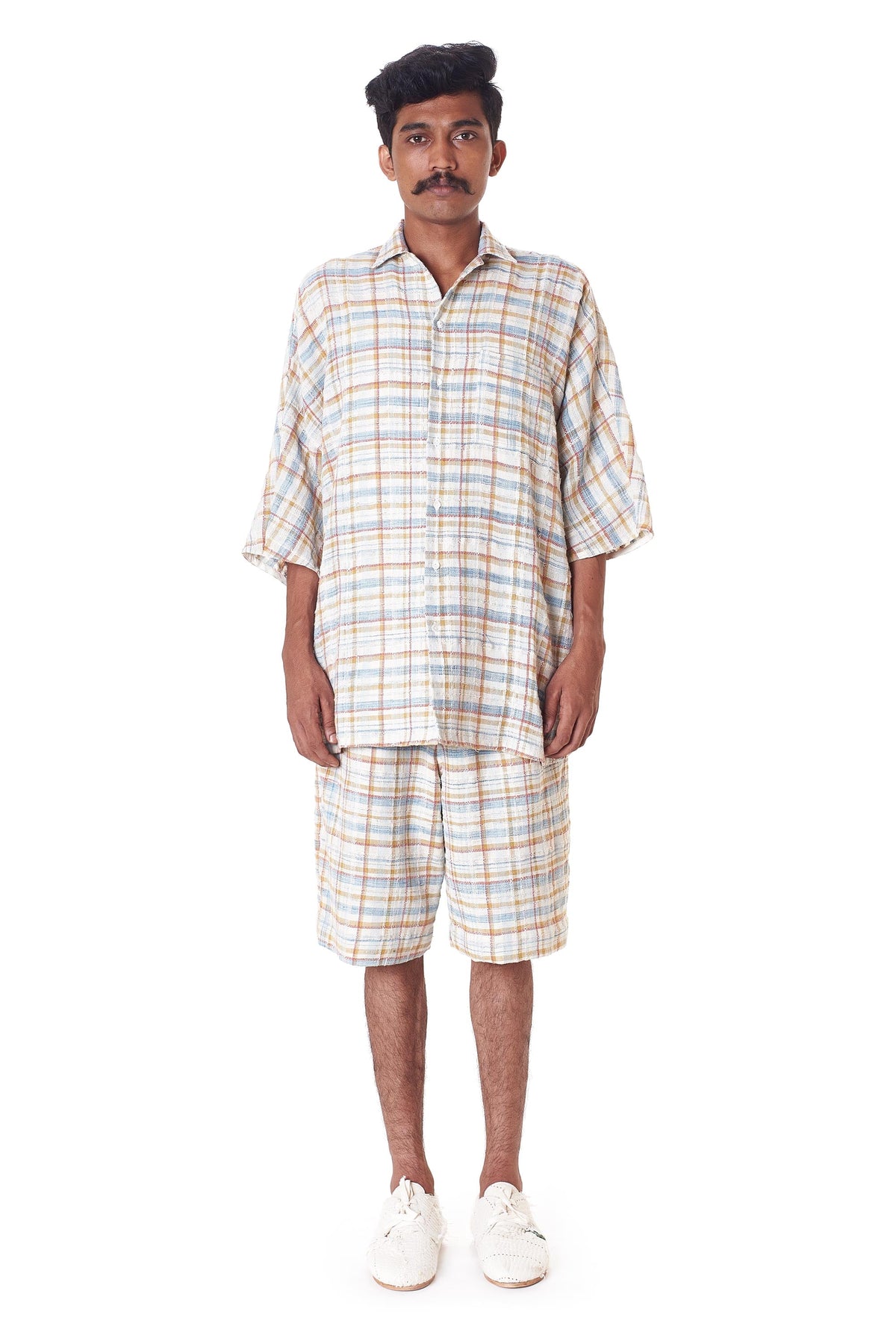 CHECKS SHIRT IN HANDSPUN ORGANIC COTTON YARN
