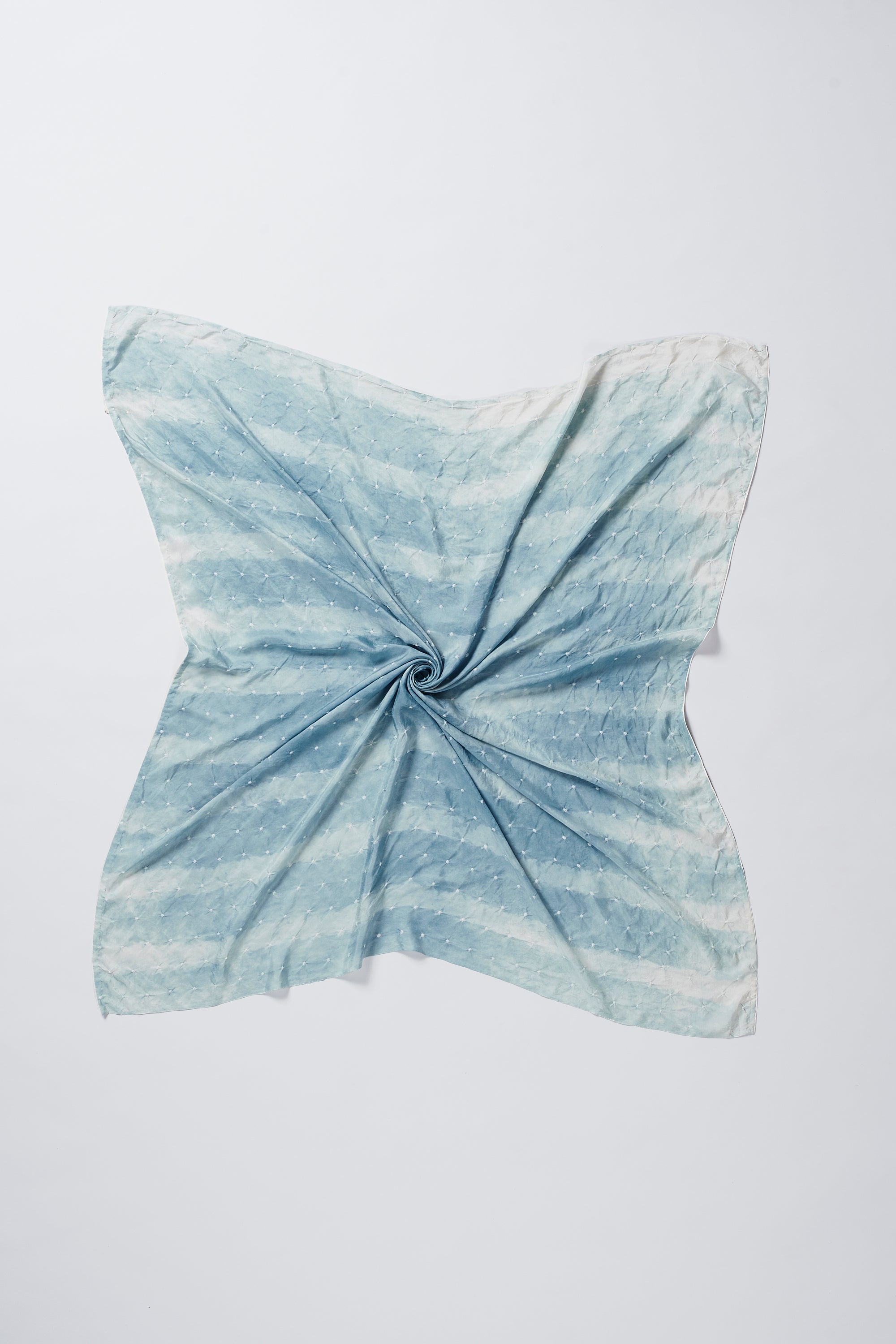 LIGHT INDIGO SILK WITH BANDHANI SCARF