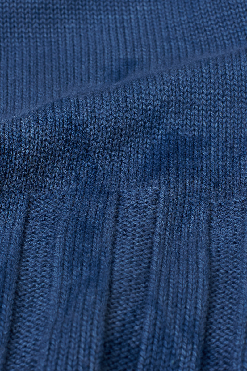 MEDIUM INDIGO WOOL KNITTED ON HAND FLAT BED MACHINE