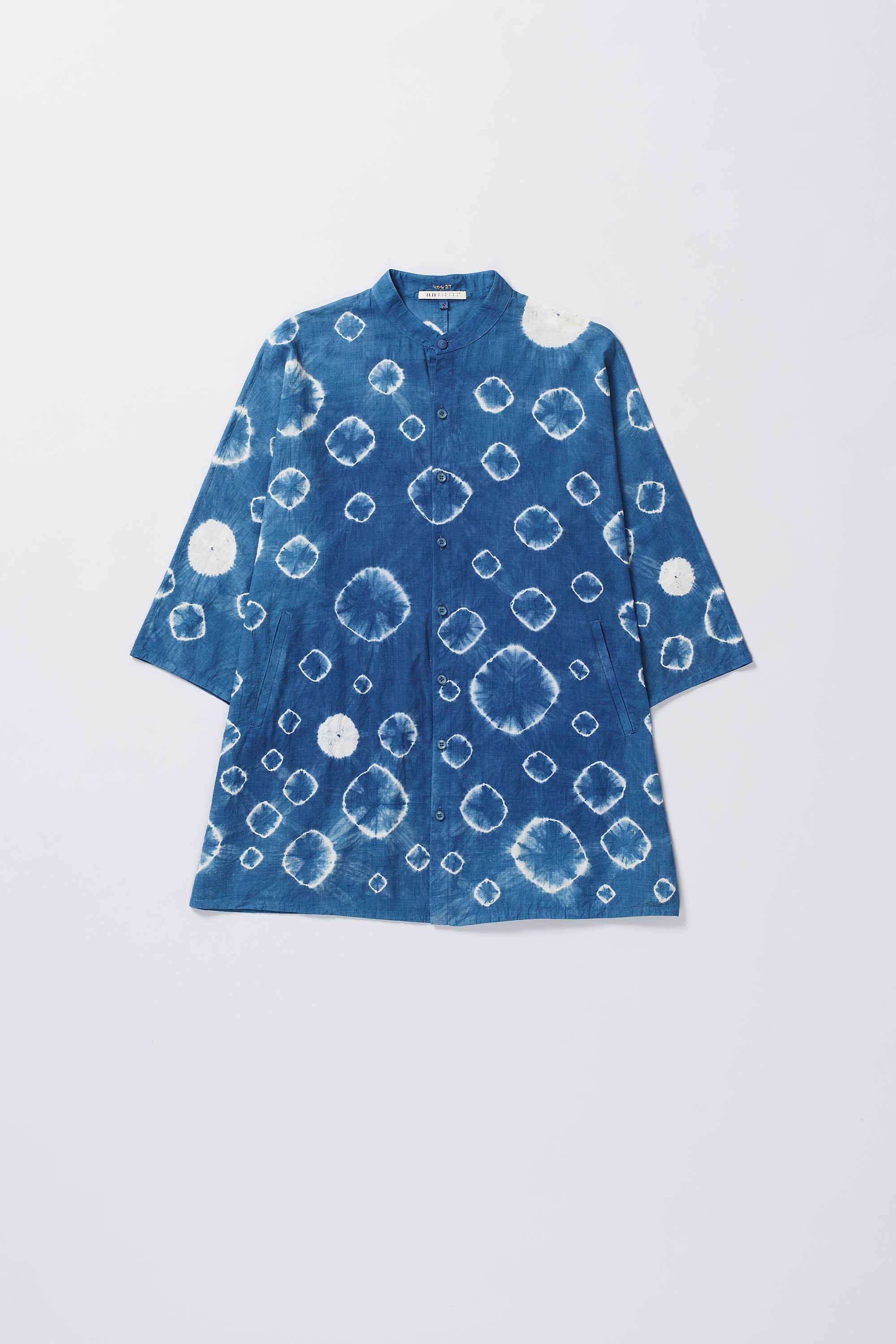 KIMONO SLEEVED SHIRT WITH ALL OVER SHIBORI MOTIFS