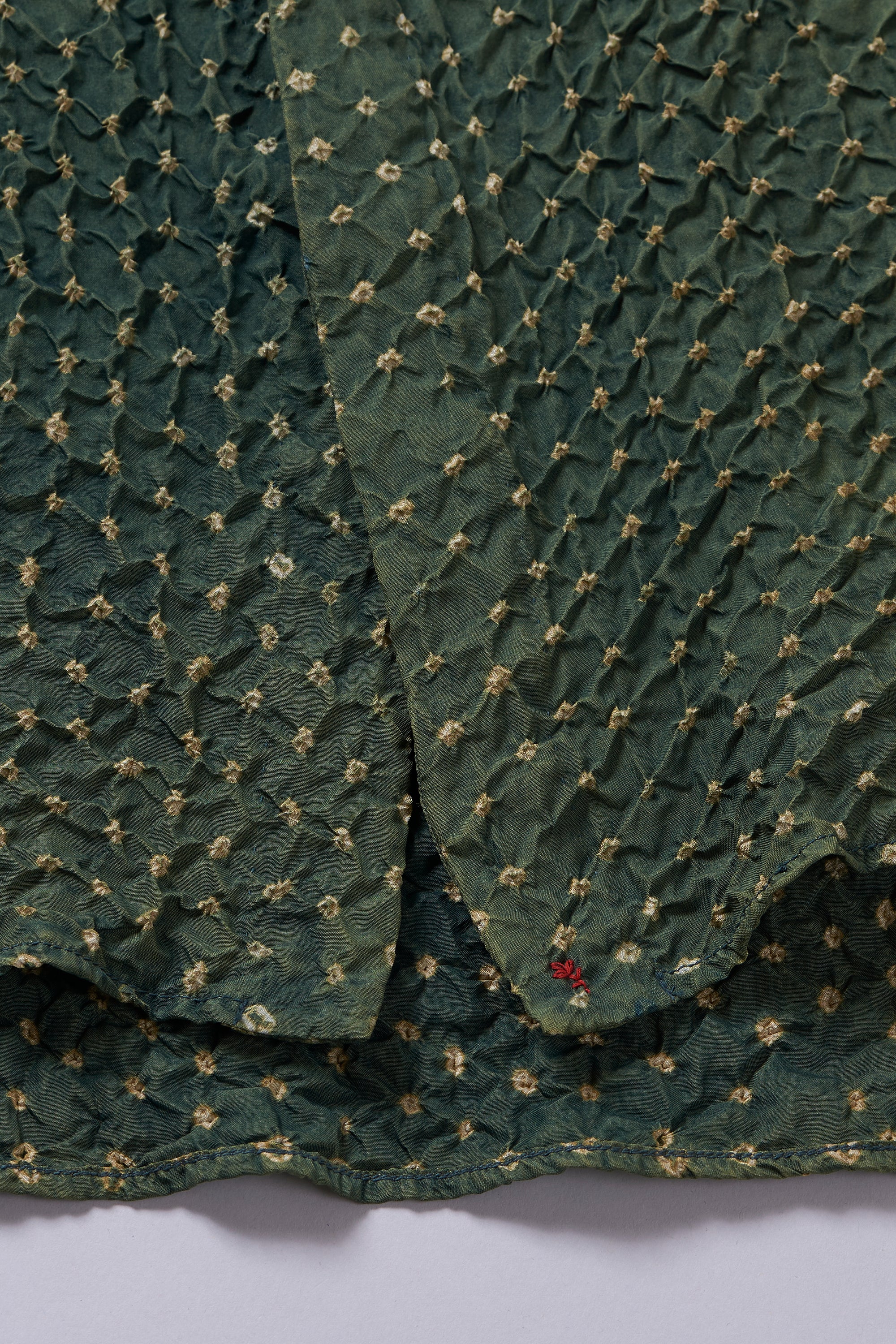 BOTTLE GREEN BANDHANI SHIRT
