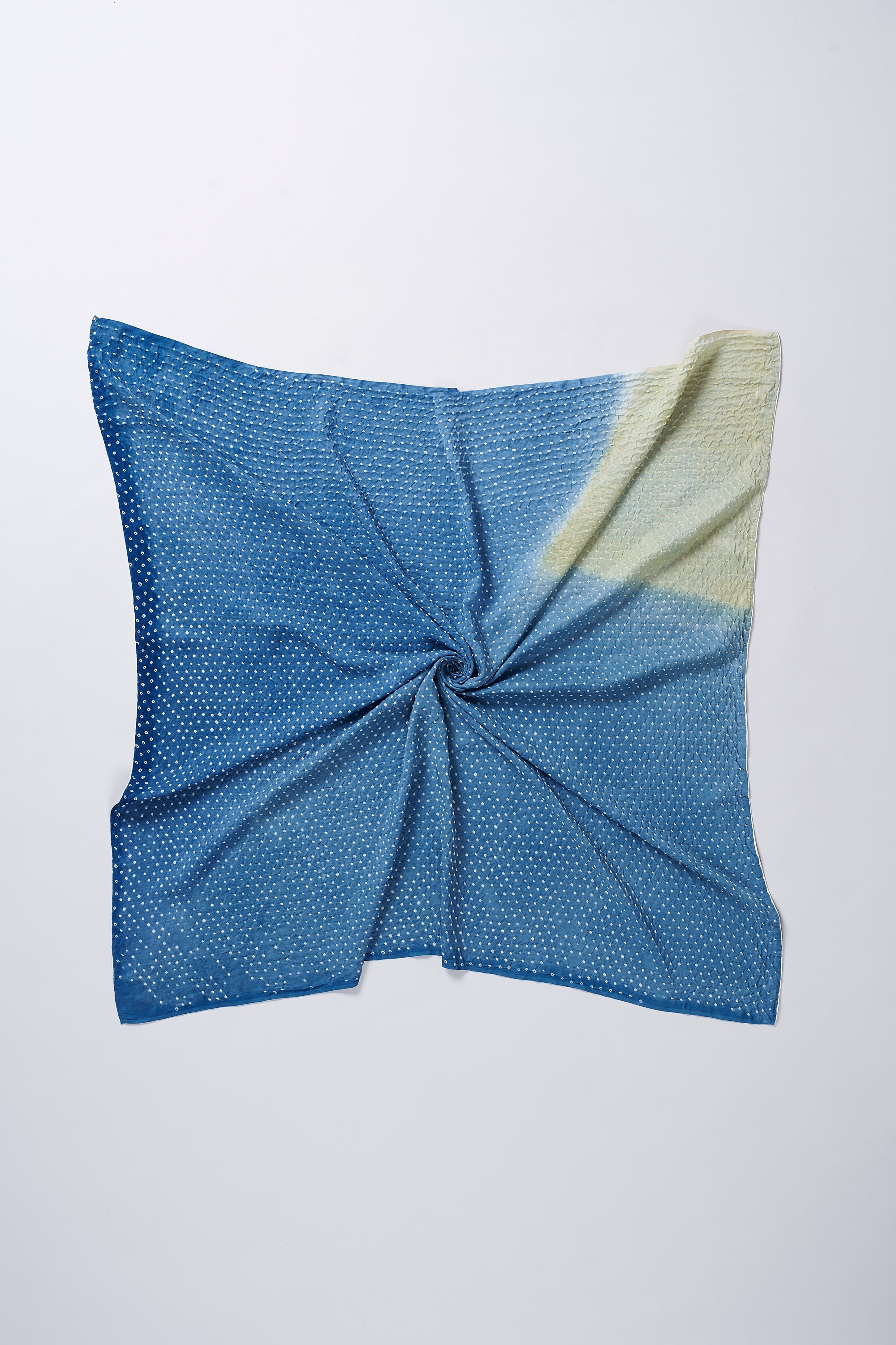 MEDIUM INDIGO SILK BANDHANI SQUARE SCARF