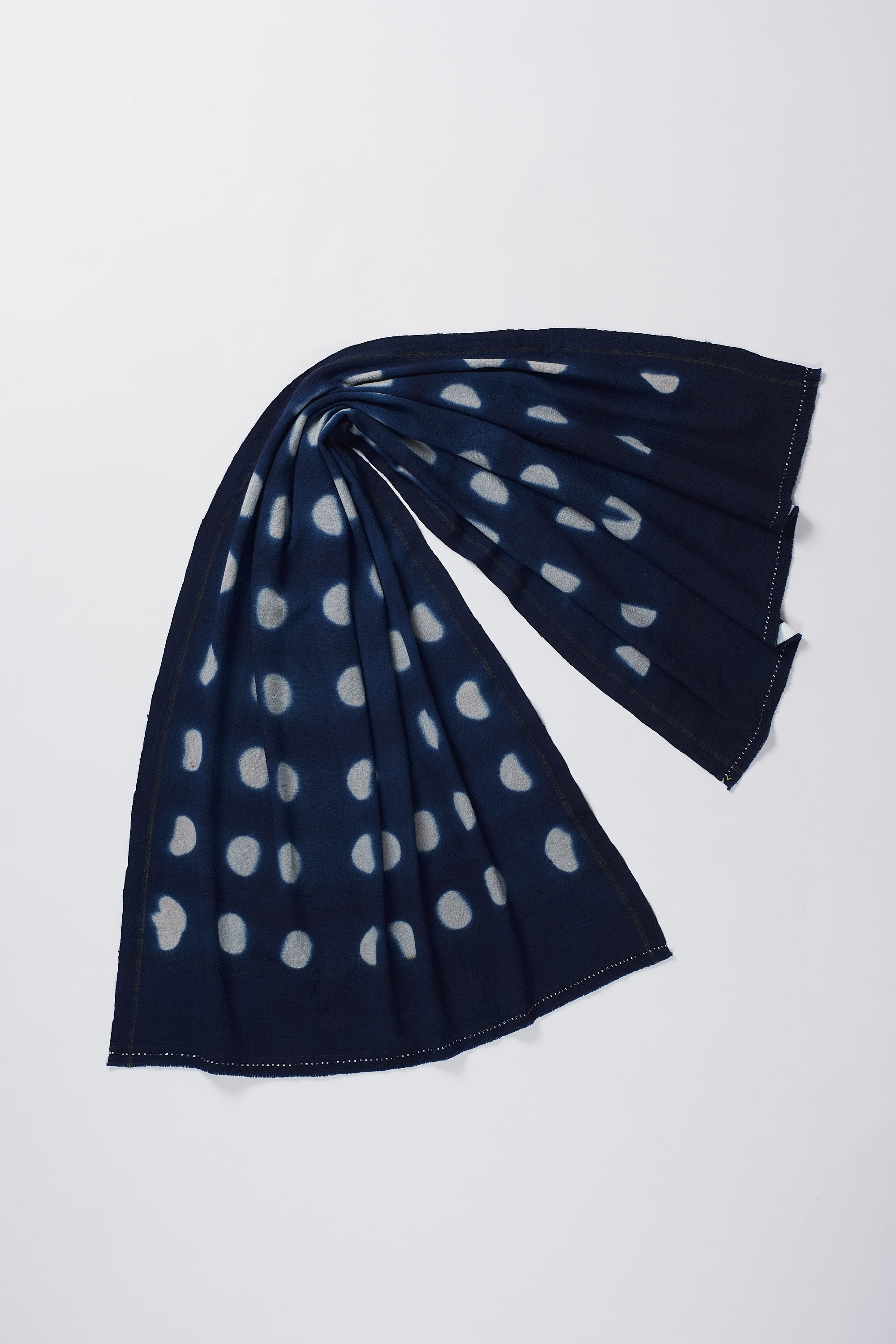 INDIGO CLAMP DYE MERINO WOOL SHAWL